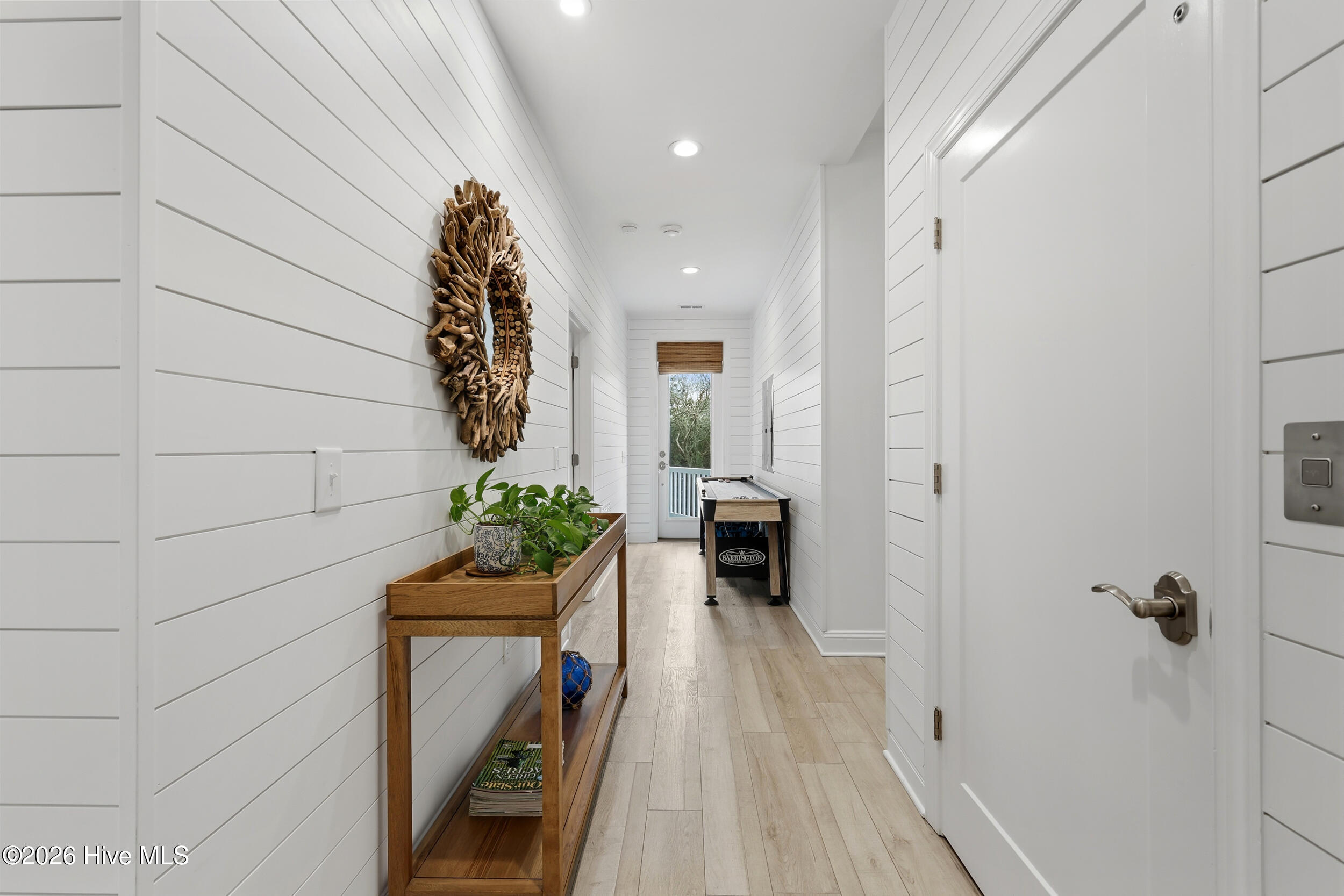 100552984 | Photo 32