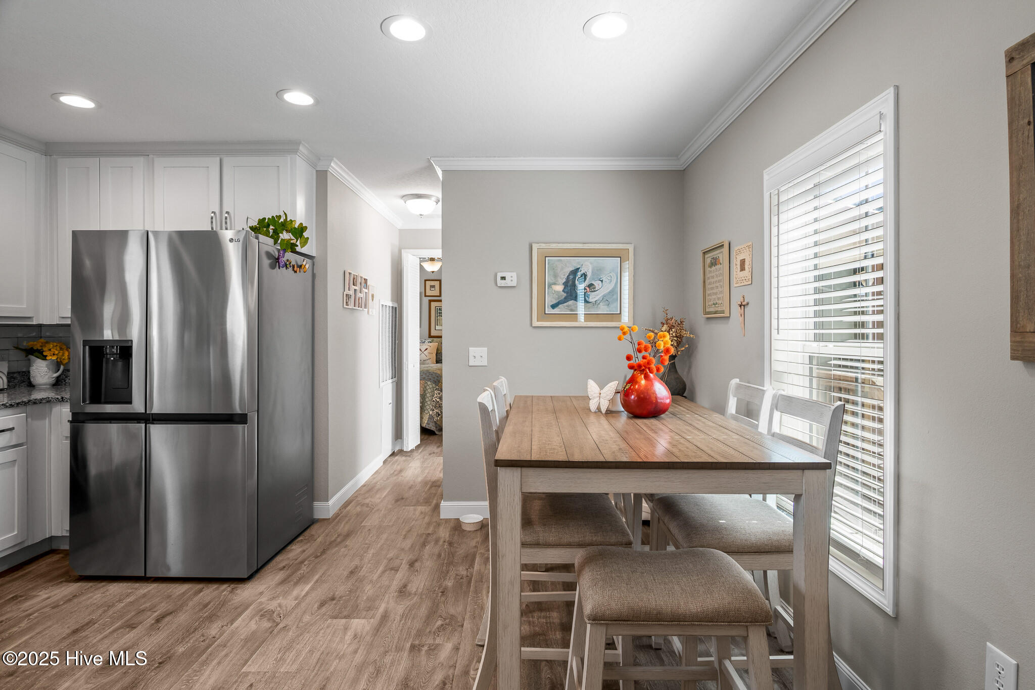 100535195 | Photo 12