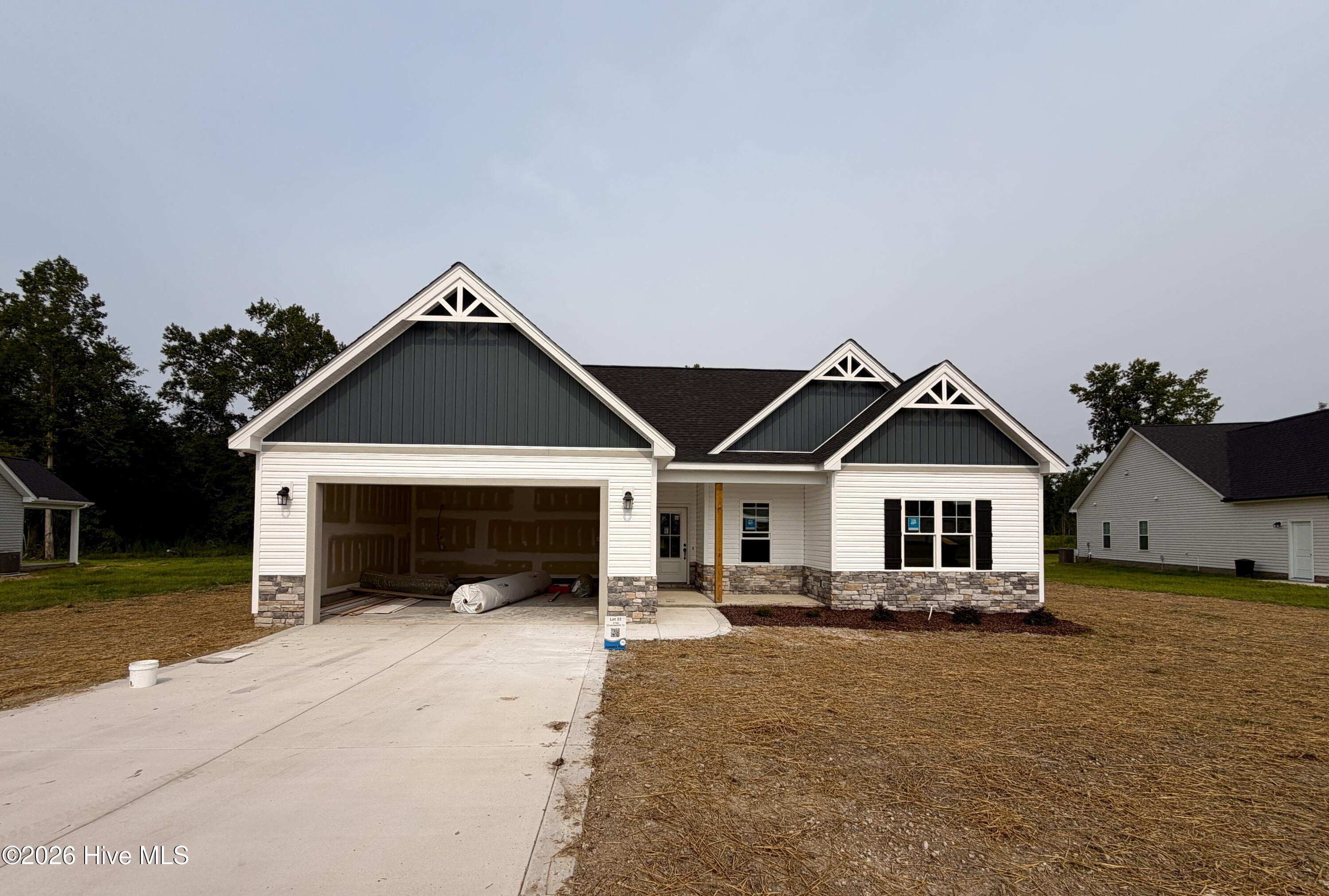 Exterior photo of 3760 Chatsworth Drive, La Grange, NC 28551. MLS: 100579616