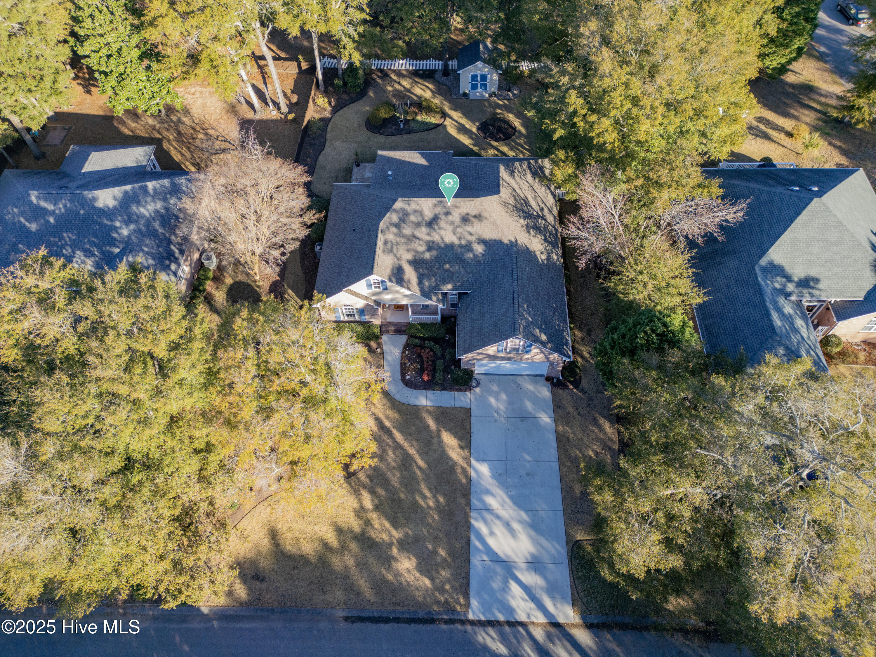 100546404 | Photo 28