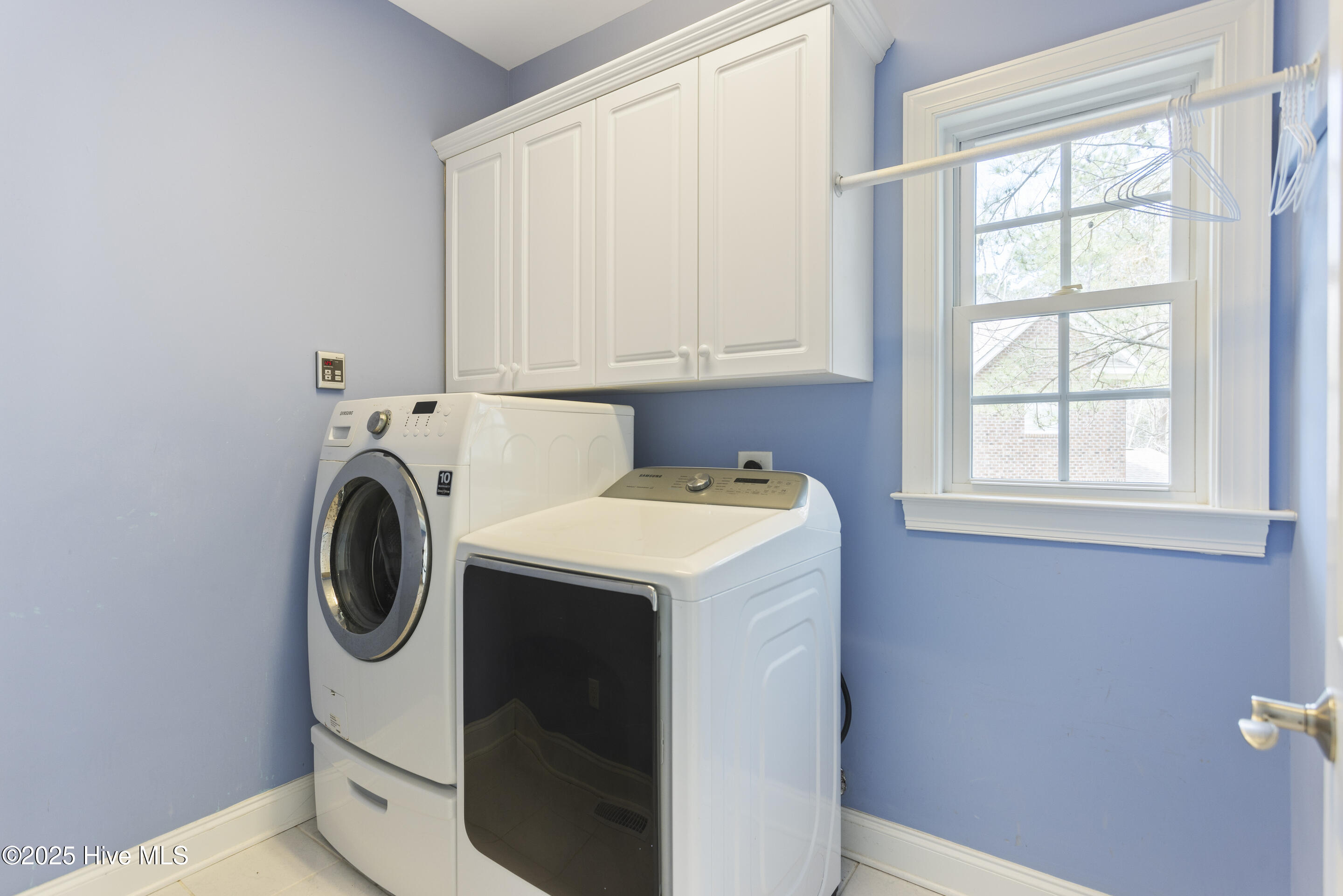 100493610 | Photo 59