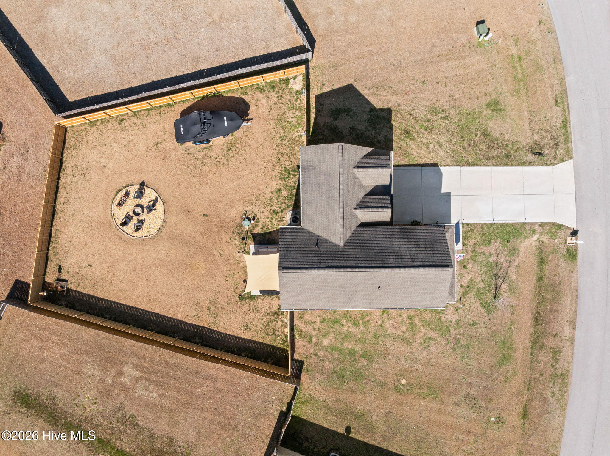 100557328 | Photo 48