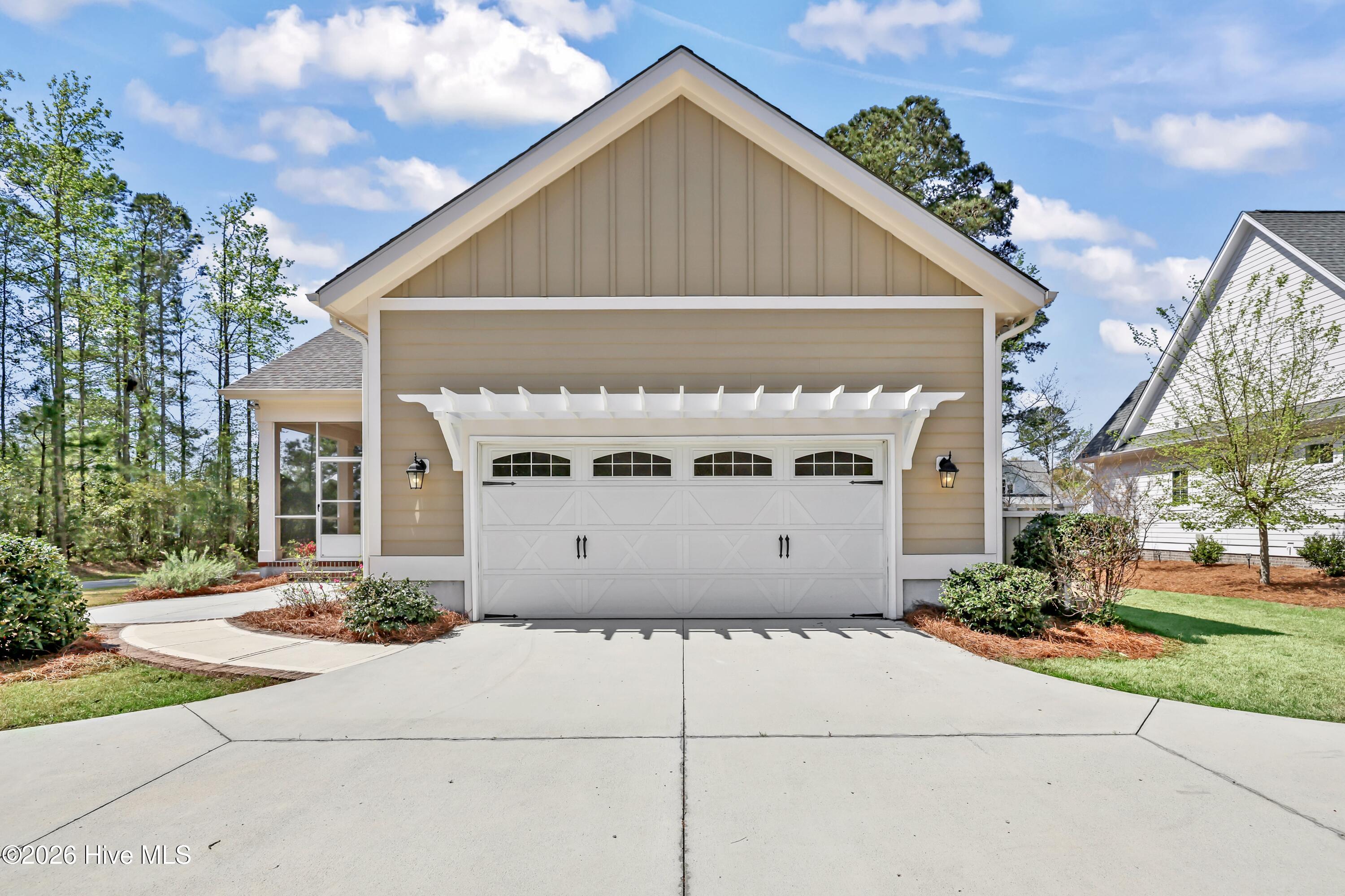 100536924 | Photo 43