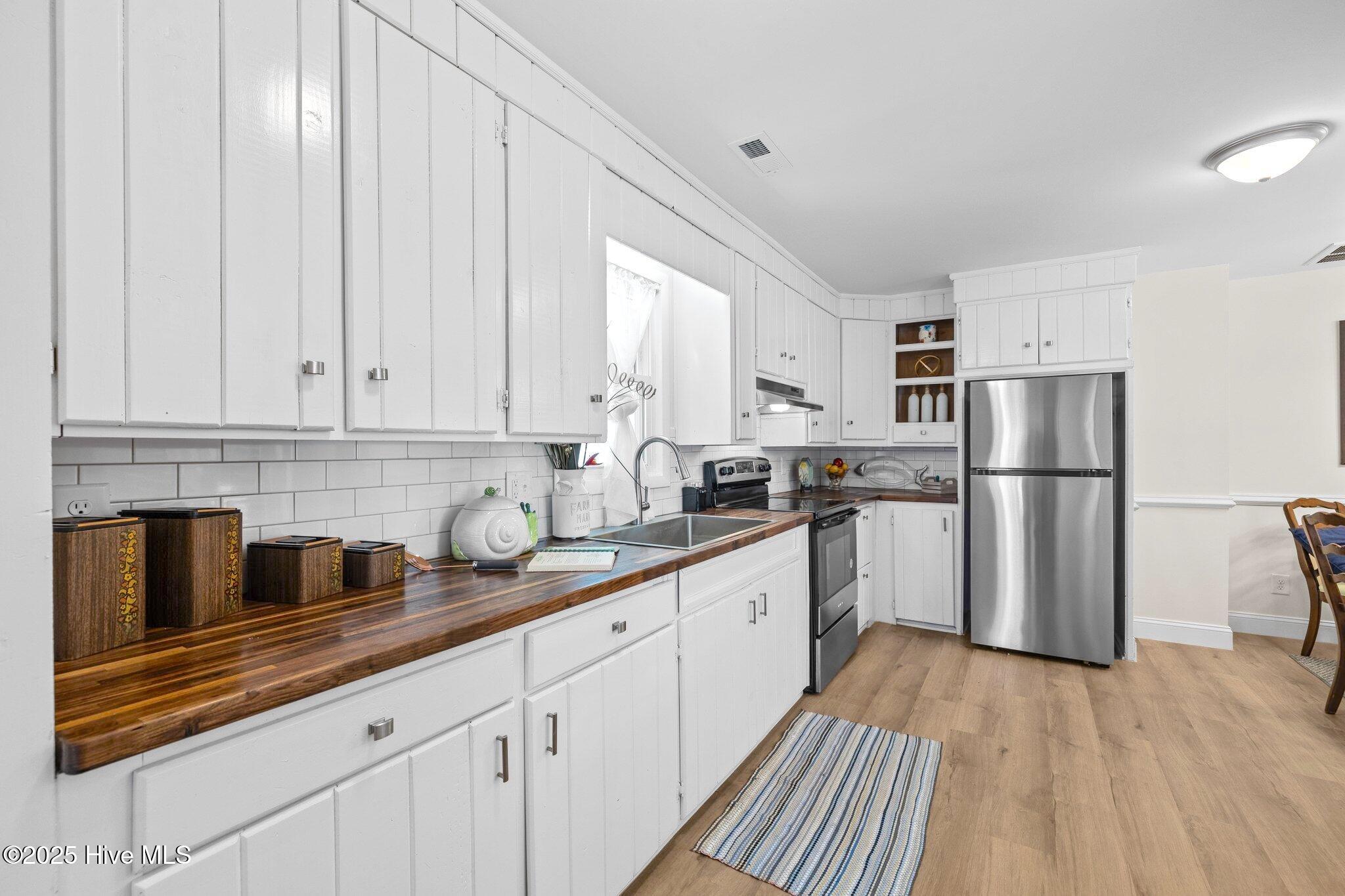 1041 Highway 101,Beaufort