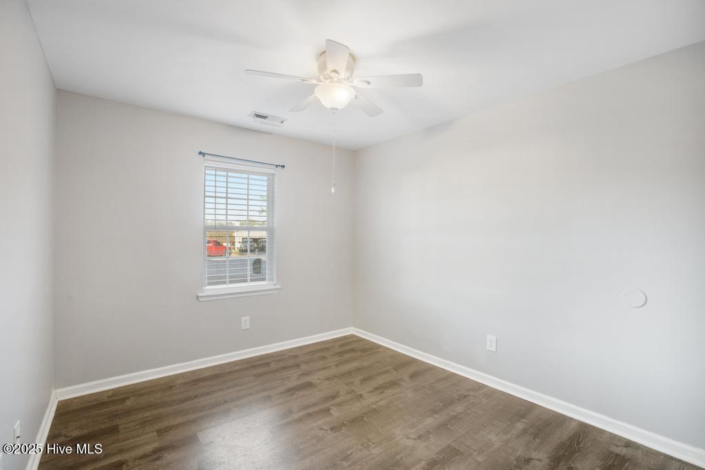 100551792 | Photo 19