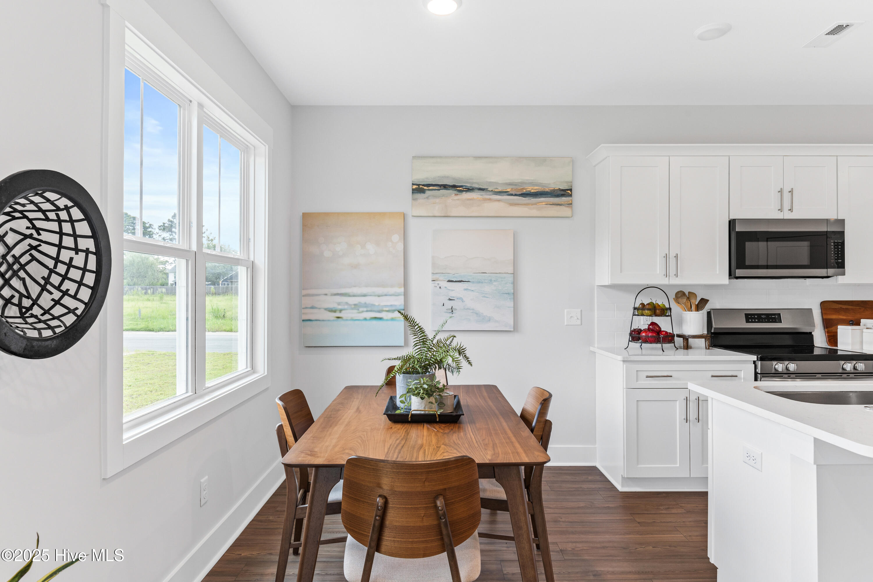 100554905 | Photo 17