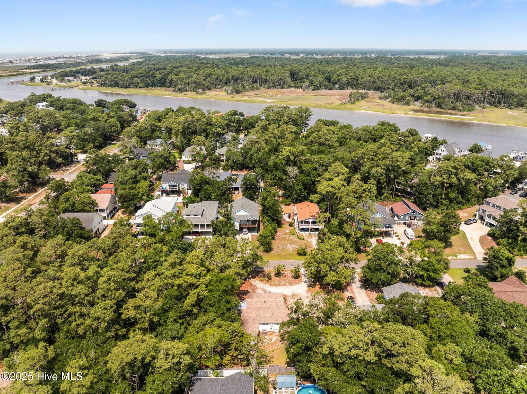 108 NW 29th Street, Oak Island, NC, 28465