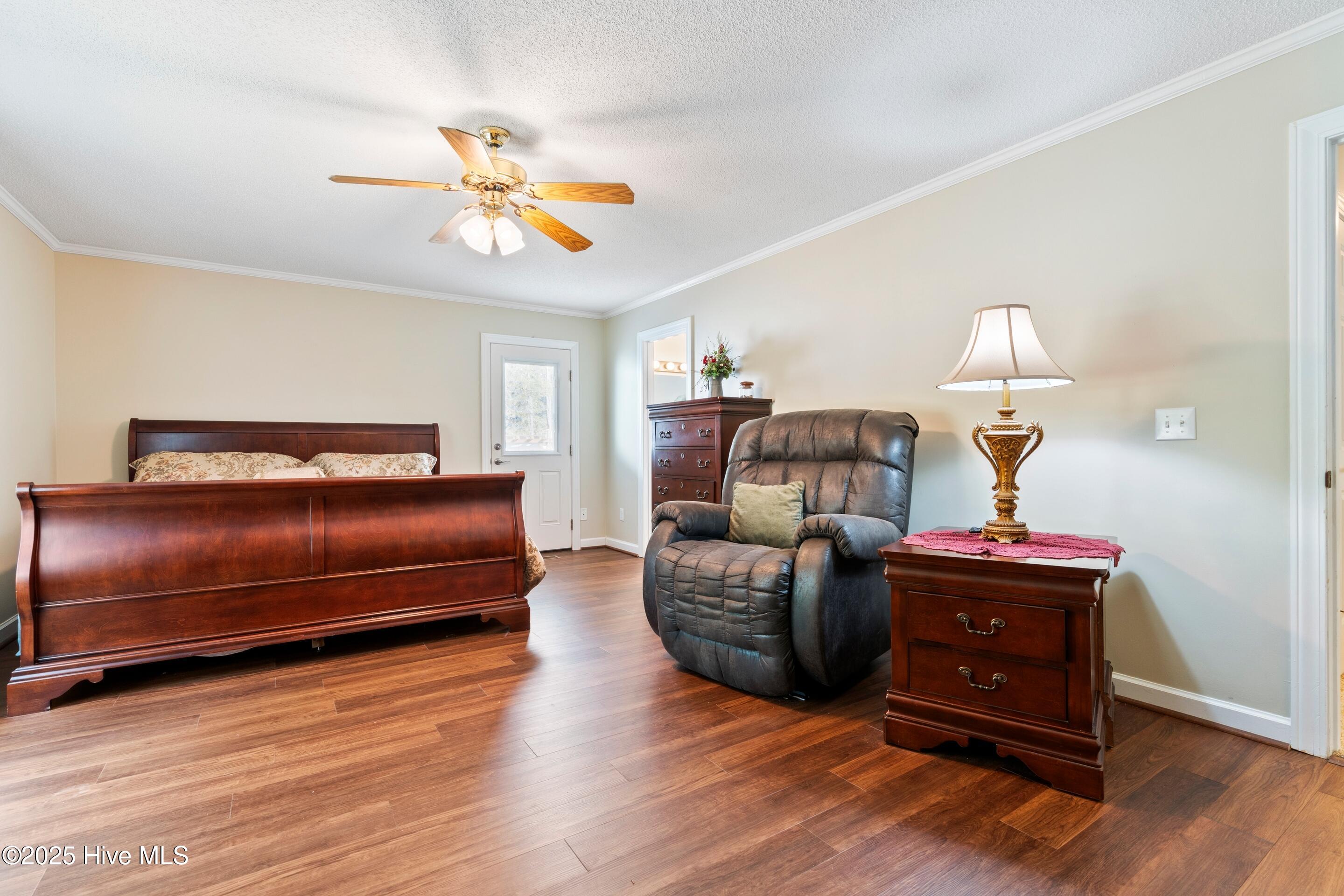 100539788 | Photo 19