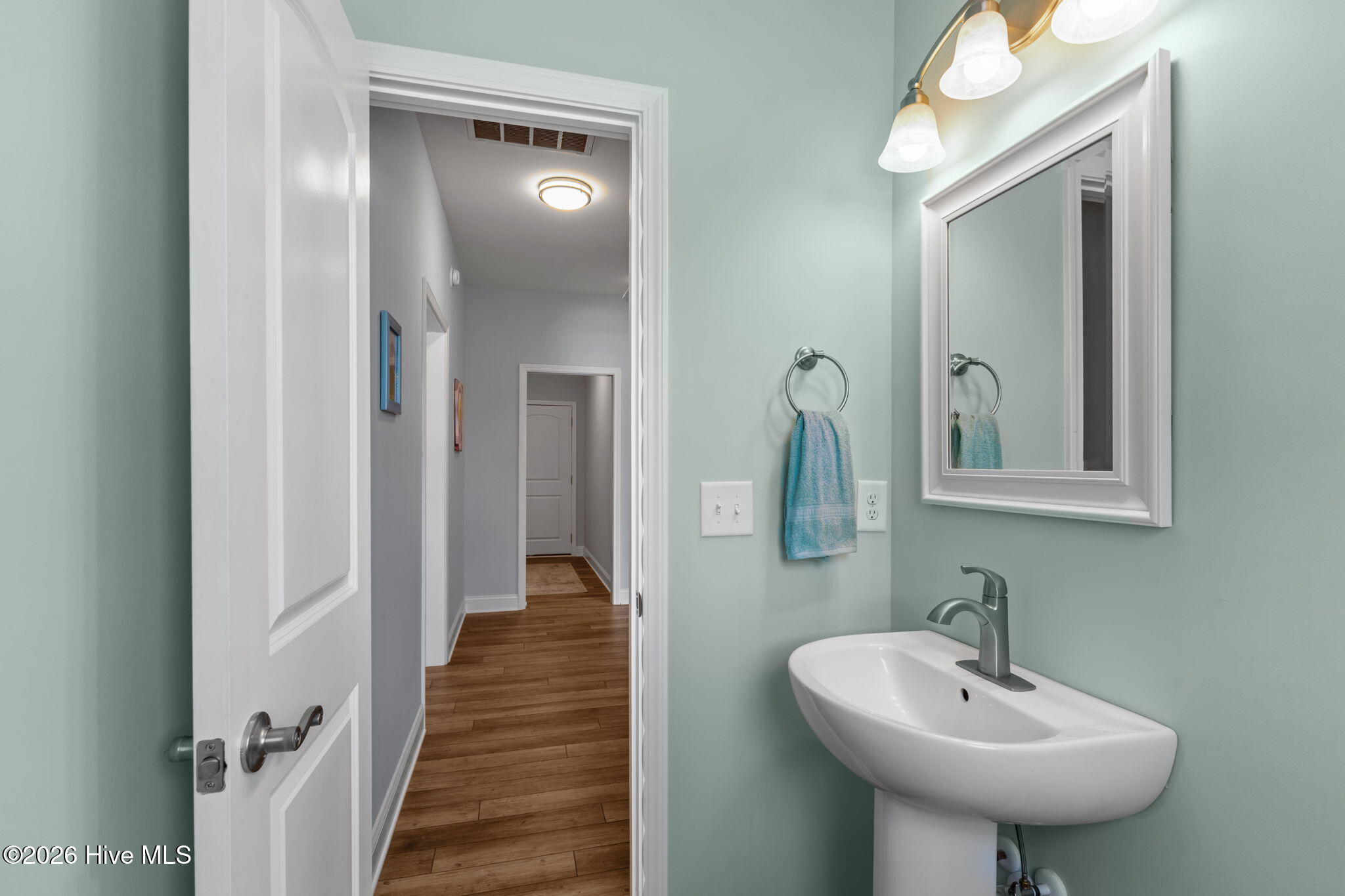 109 Fawn Creek Court, Cedar Point, NC, 28584