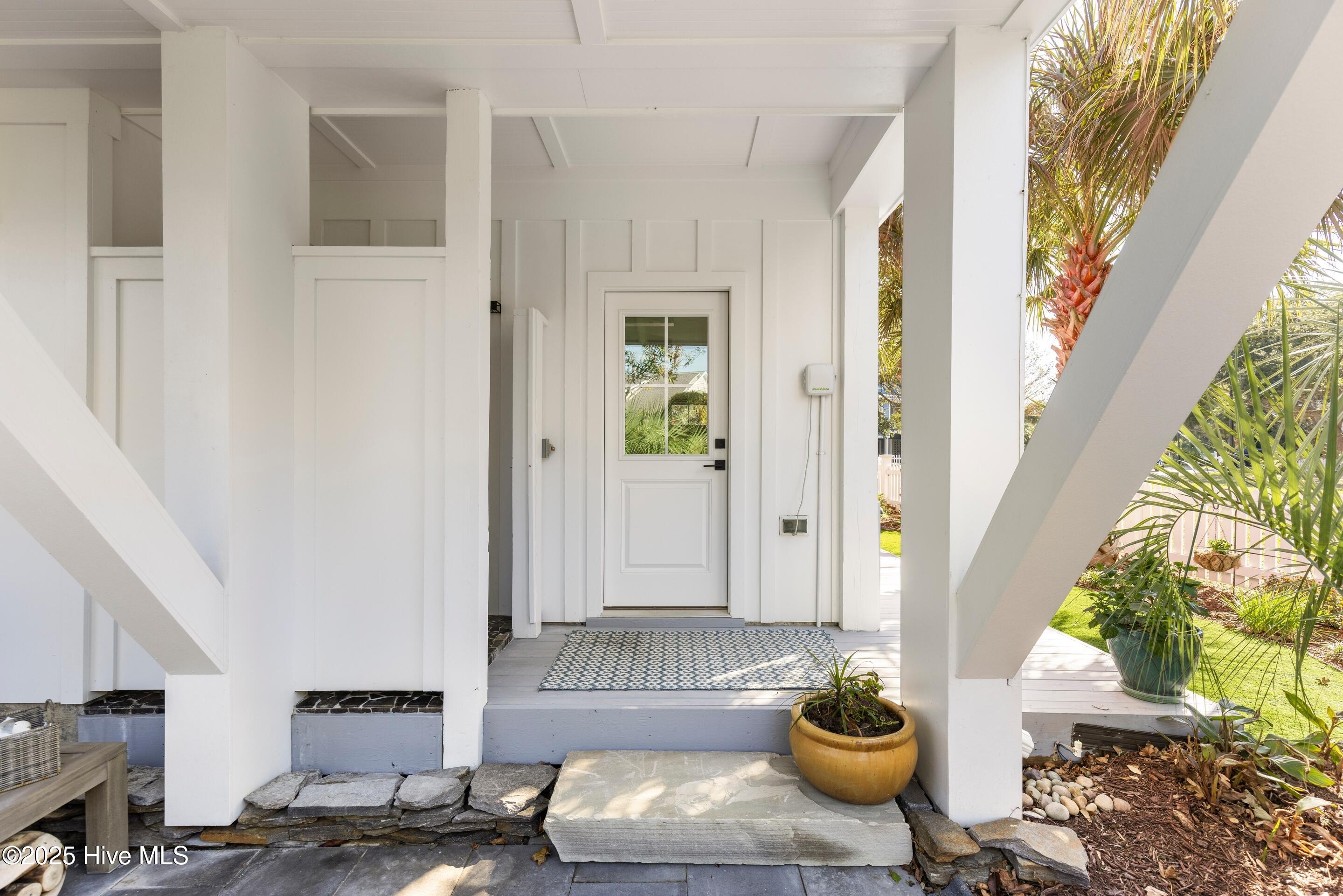 100540413 | Photo 53