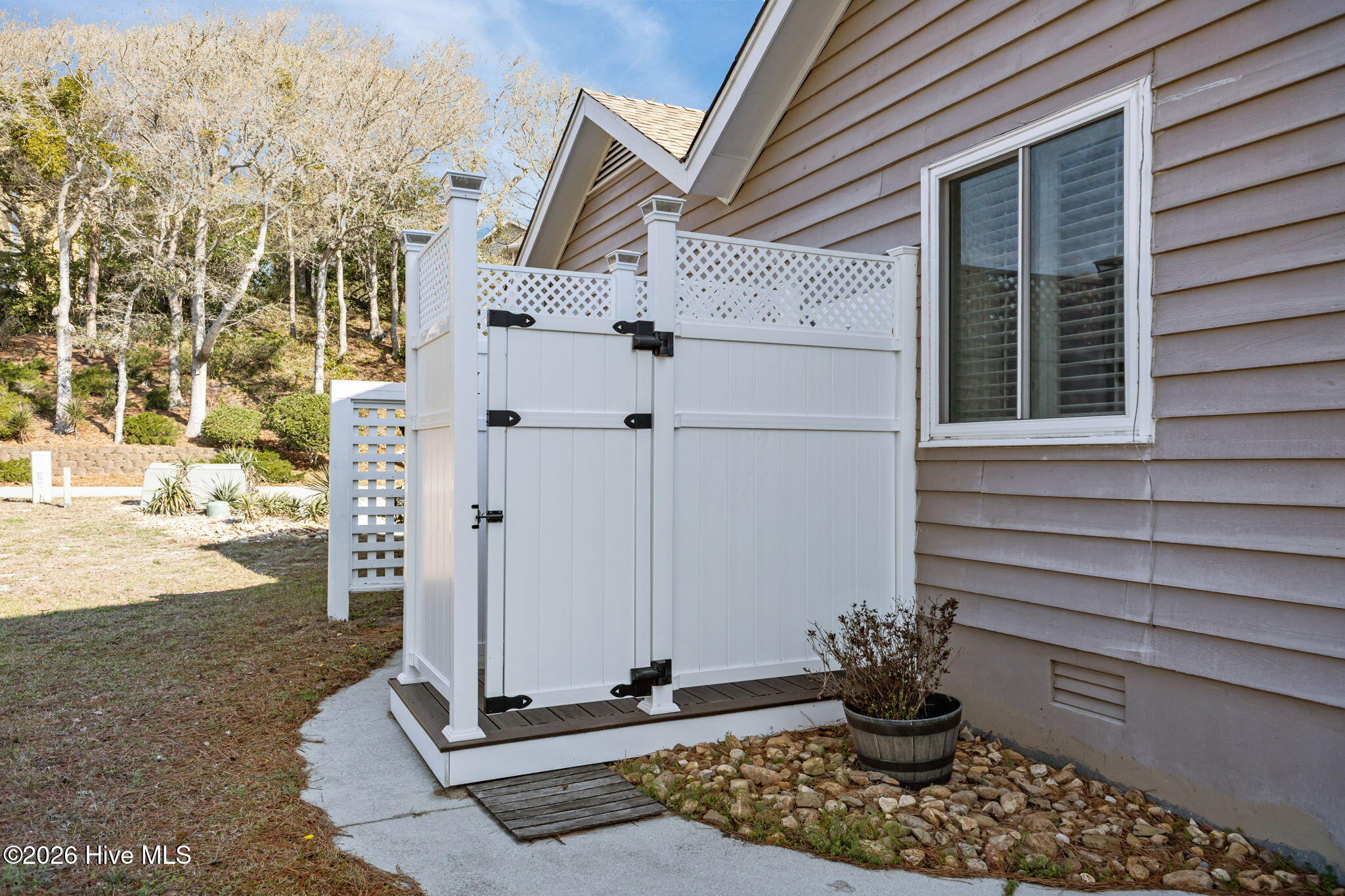 241 Windjammer W, Emerald Isle, NC, 28594