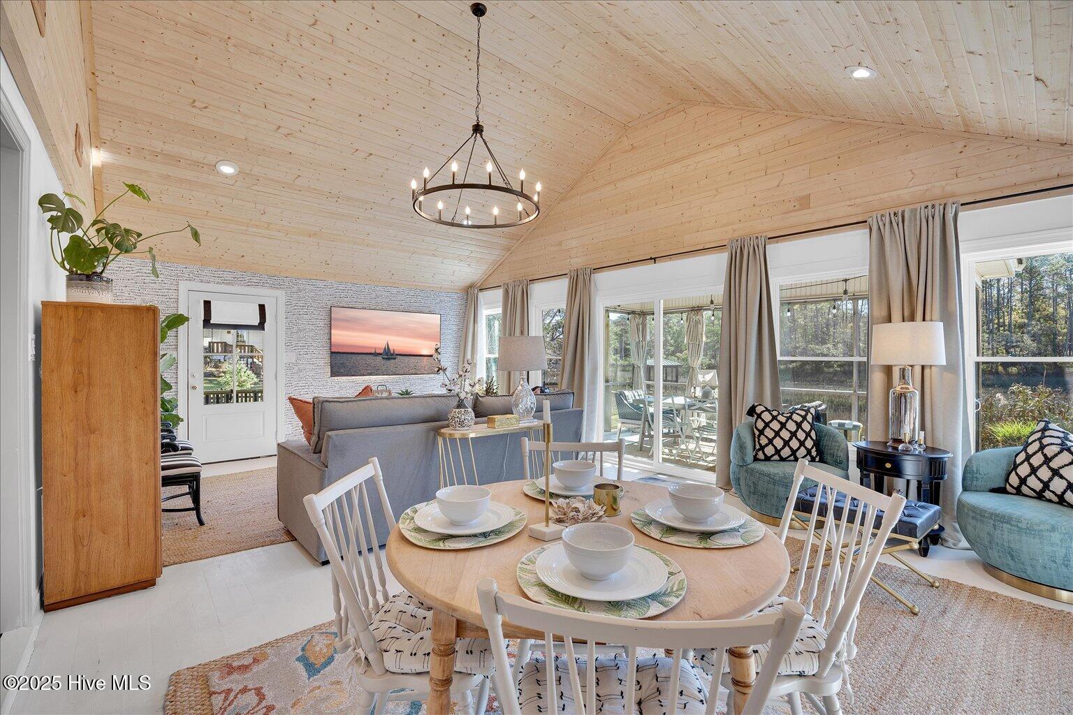 100555399 | Photo 10