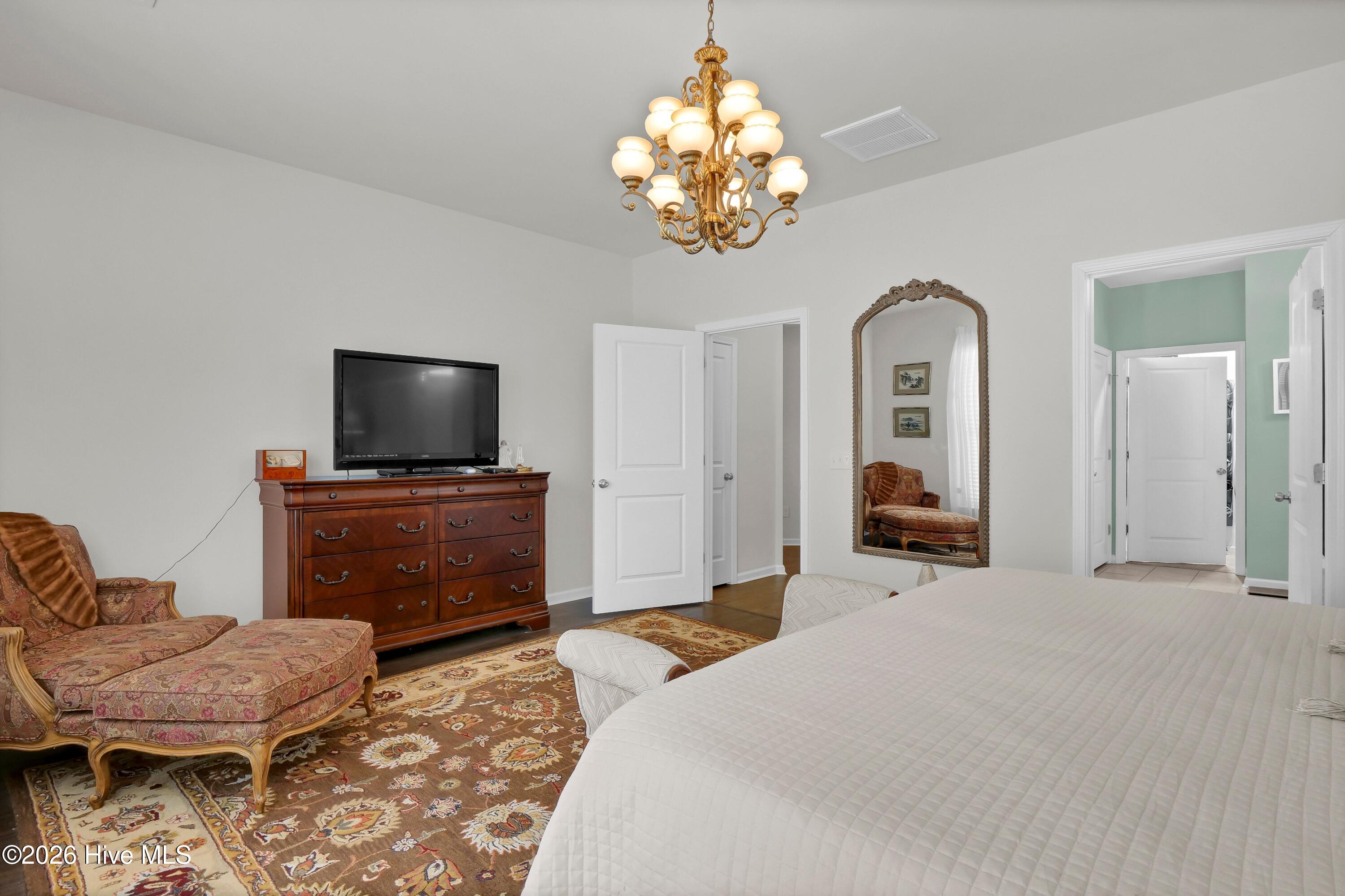 100554941 | Photo 18