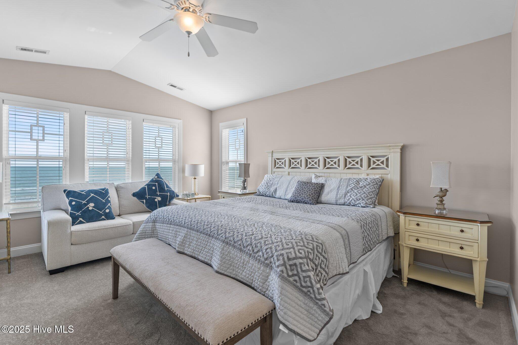 911 Ocean Boulevard W, Holden Beach, NC 28462 – photo 15: 22-web-or-mls-DSC09059