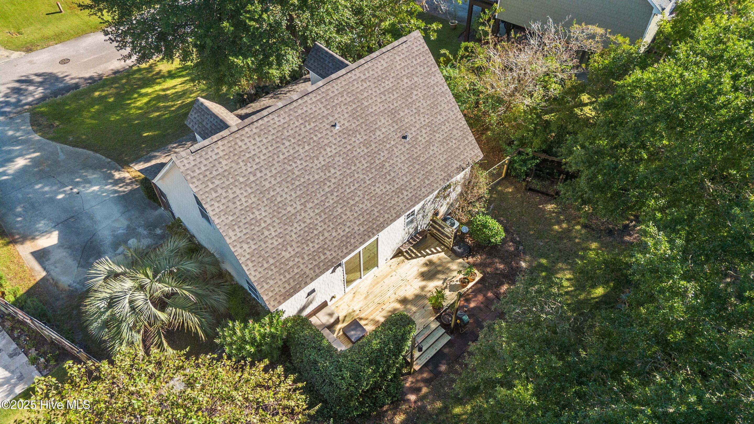 100536584 | Photo 44