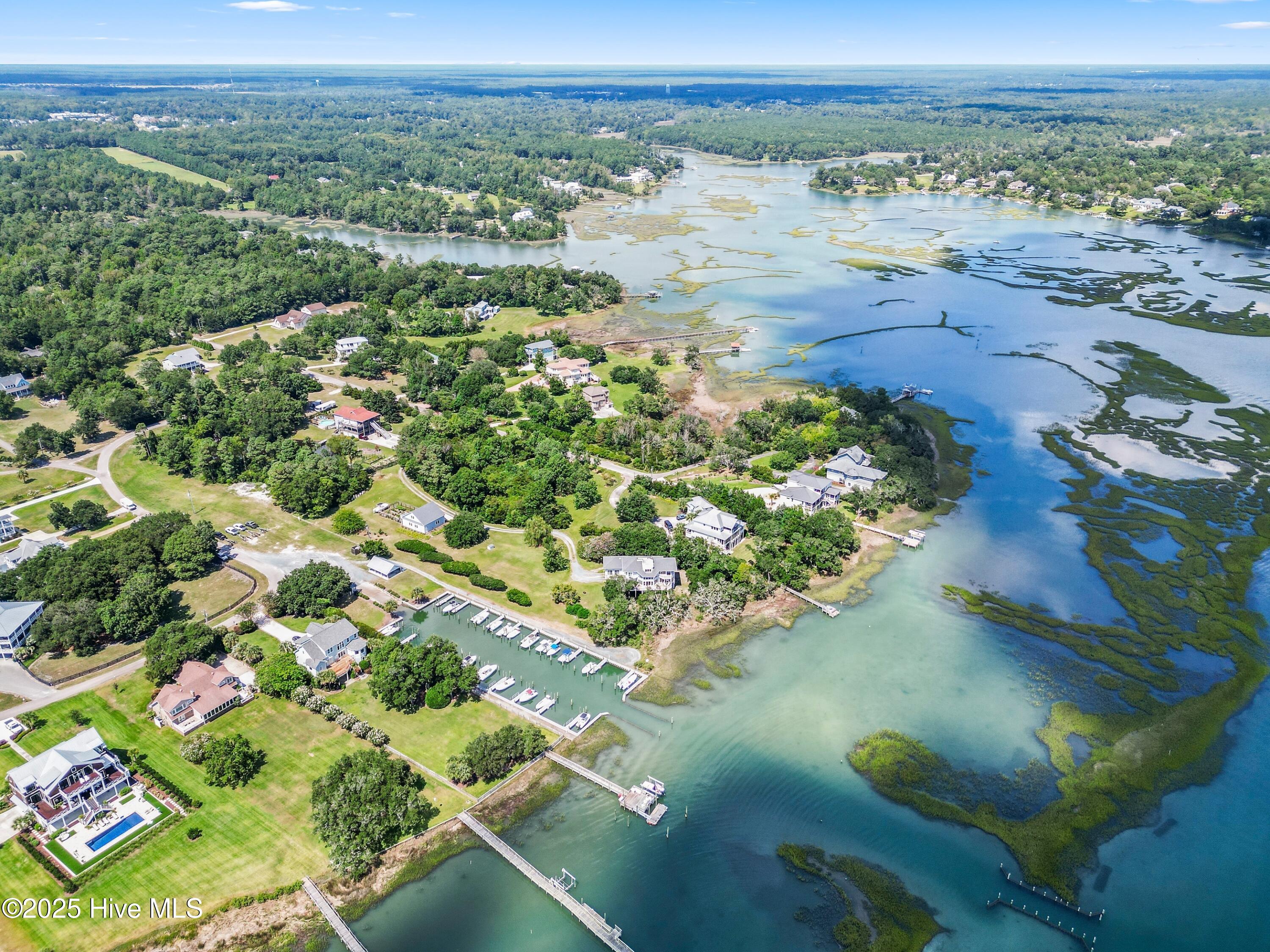 100528995 | Photo 12