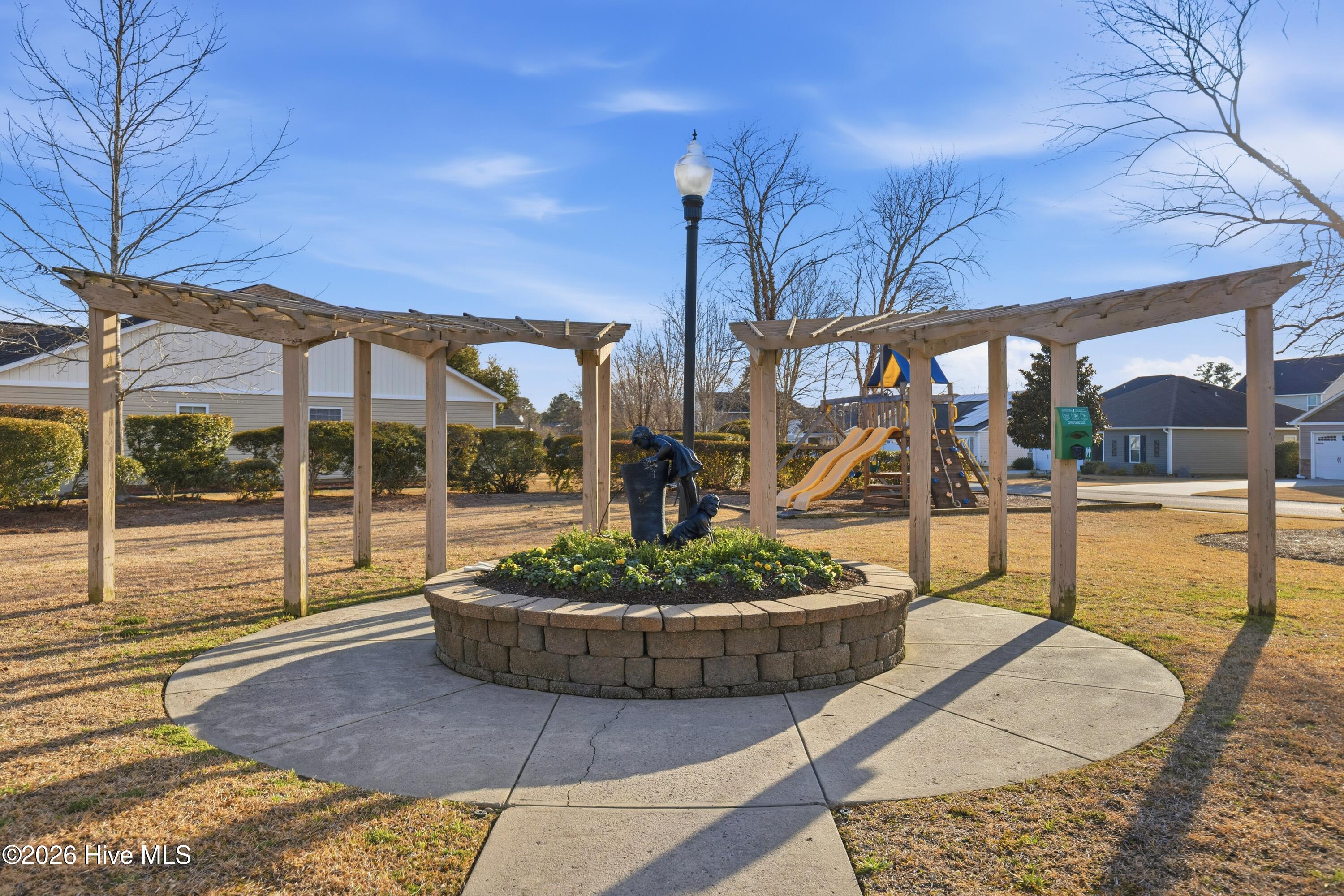 100555547 | Photo 64