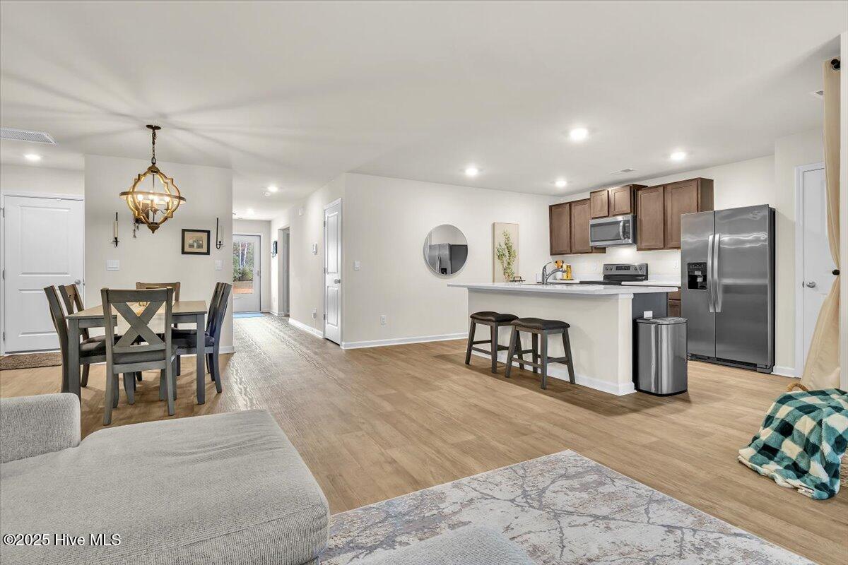 100543041 | Photo 16