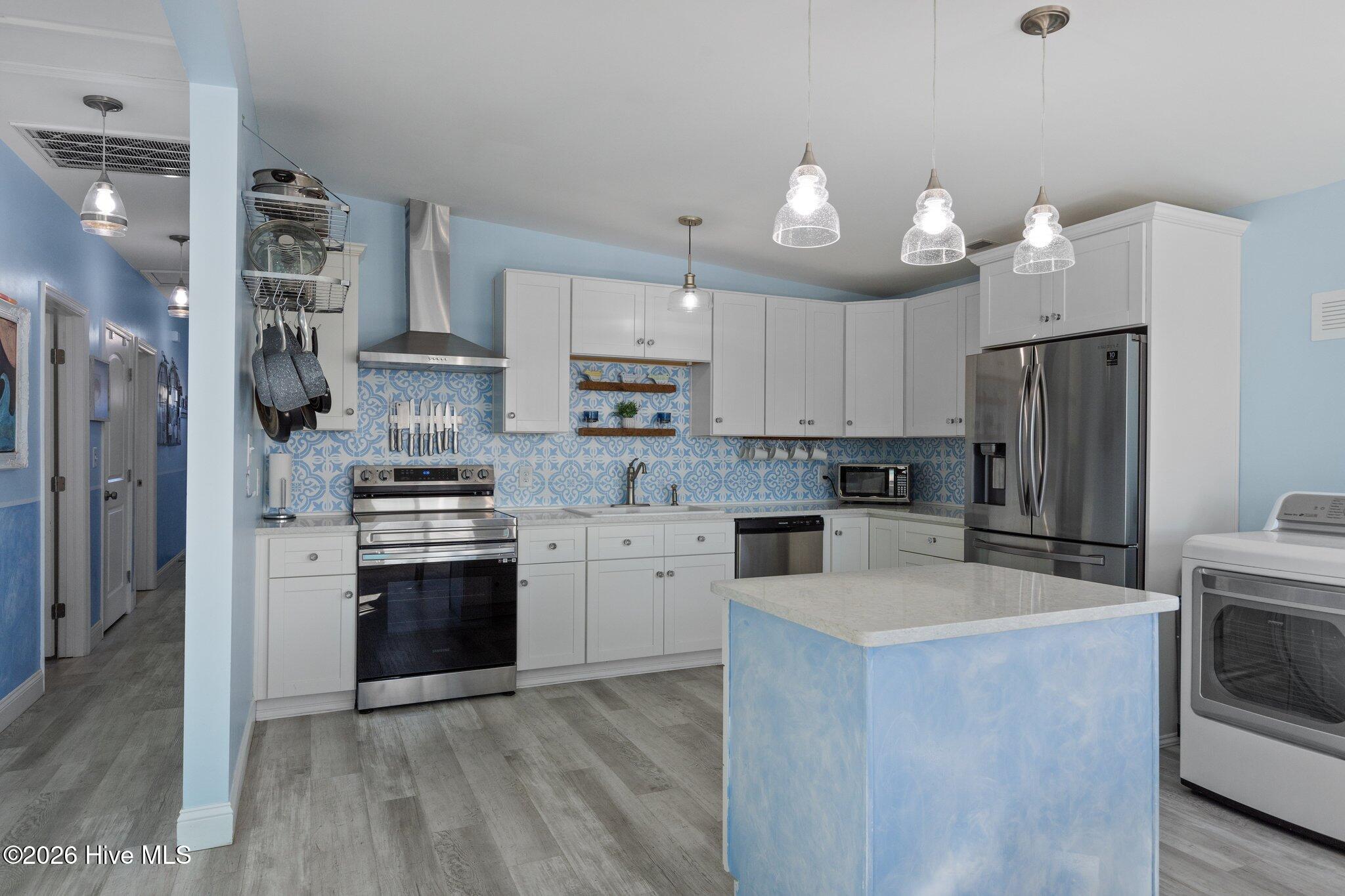 601 Emerald Drive,Emerald Isle