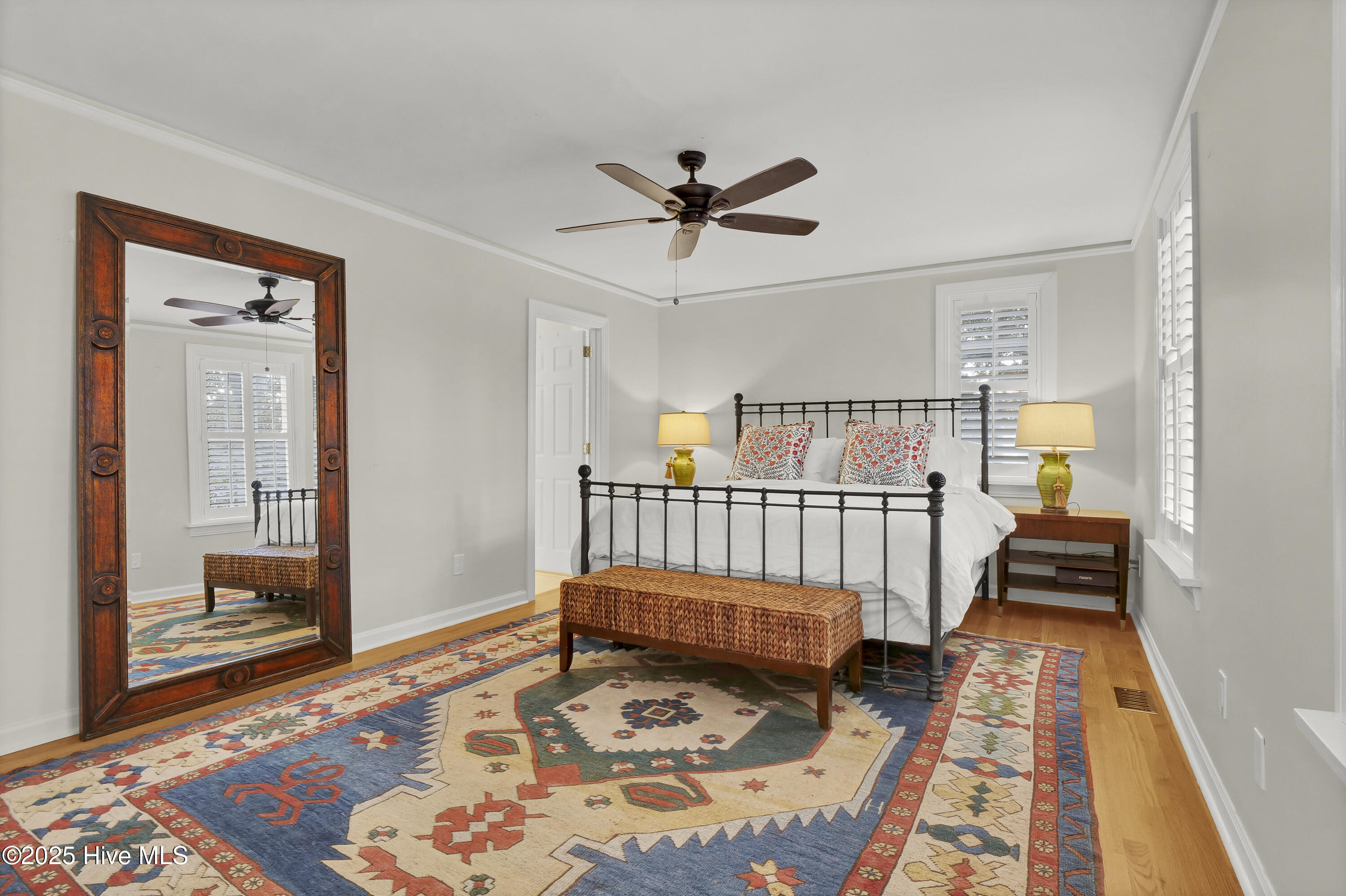 100539968 | Photo 18