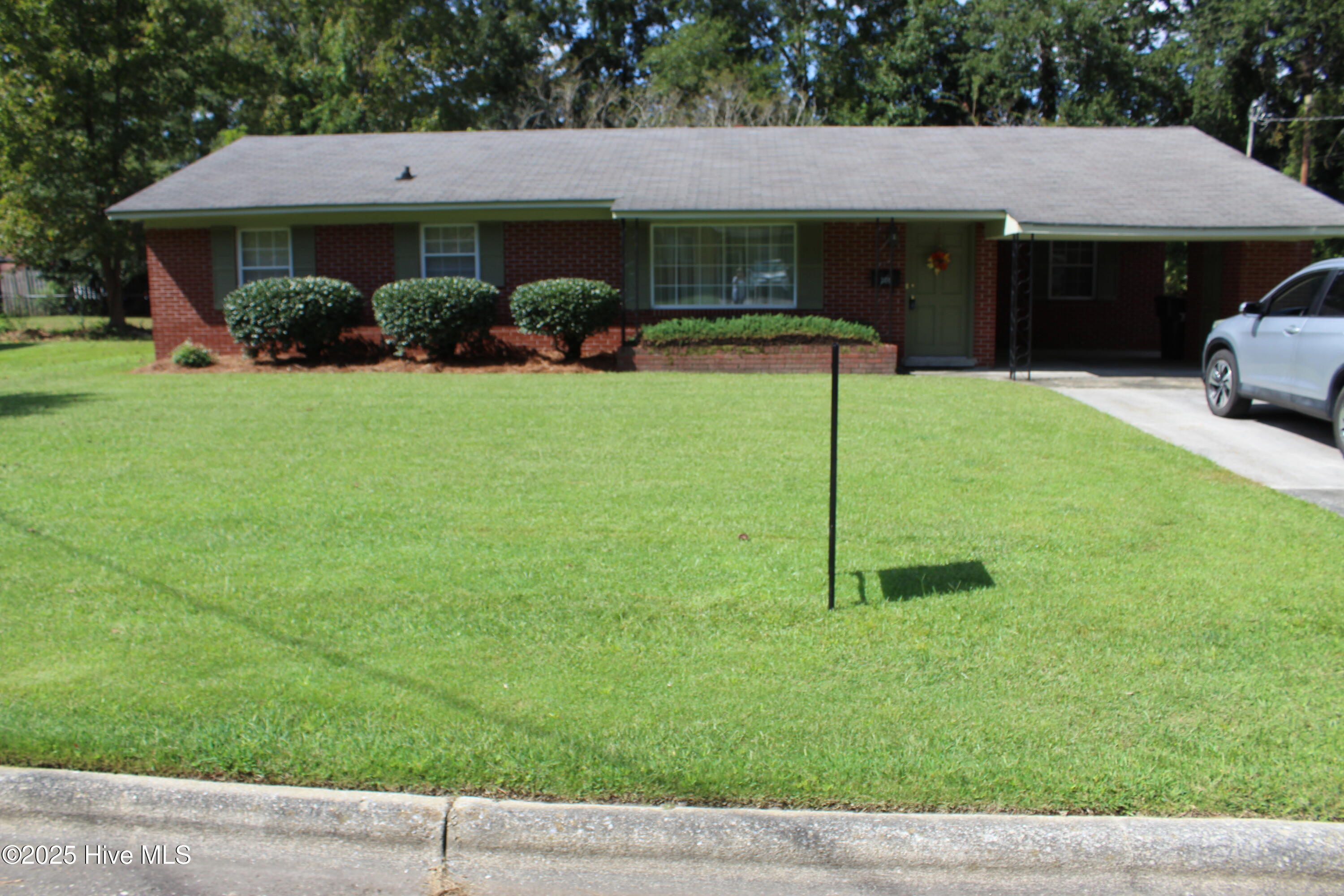 209 Oak Street, Wallace, NC 28466 – photo 22: IMG_0024