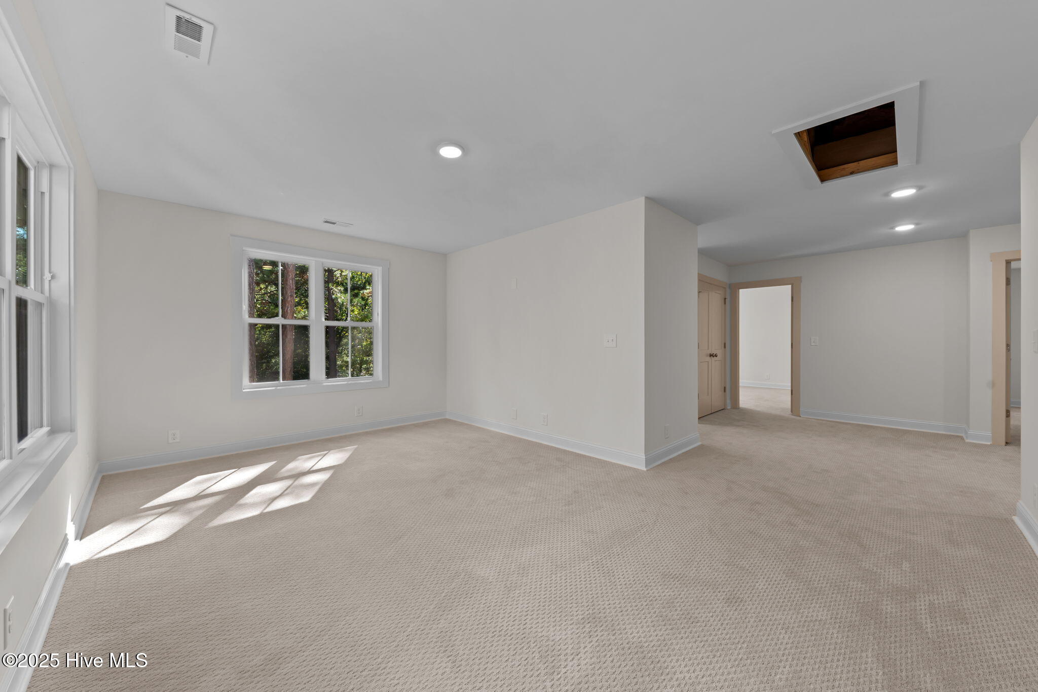 130 Torrey Pines Lane