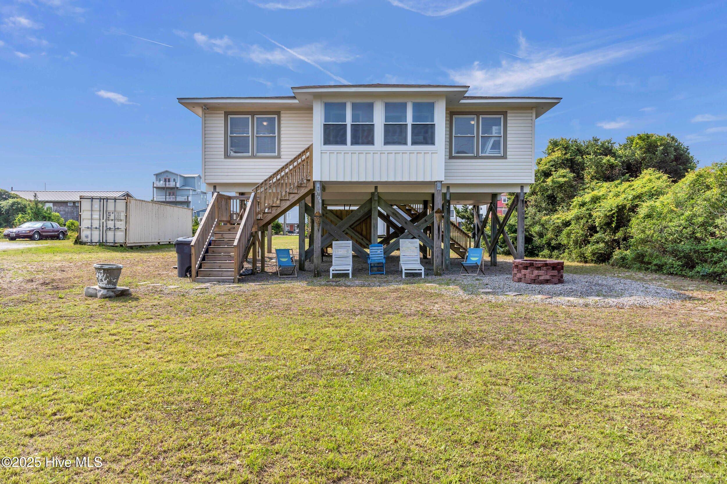 3126 topsail ave 00002