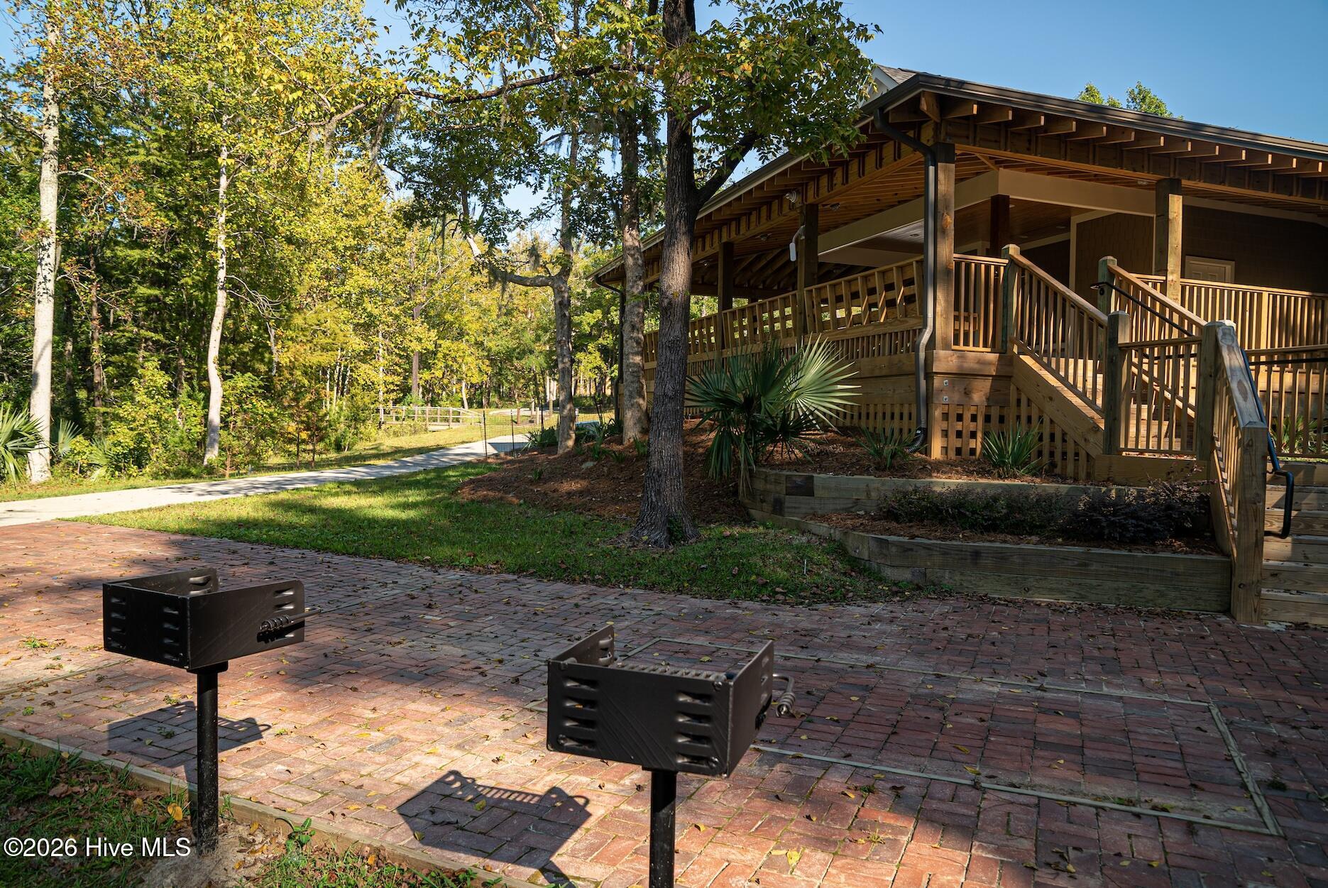 100547594 | Photo 48