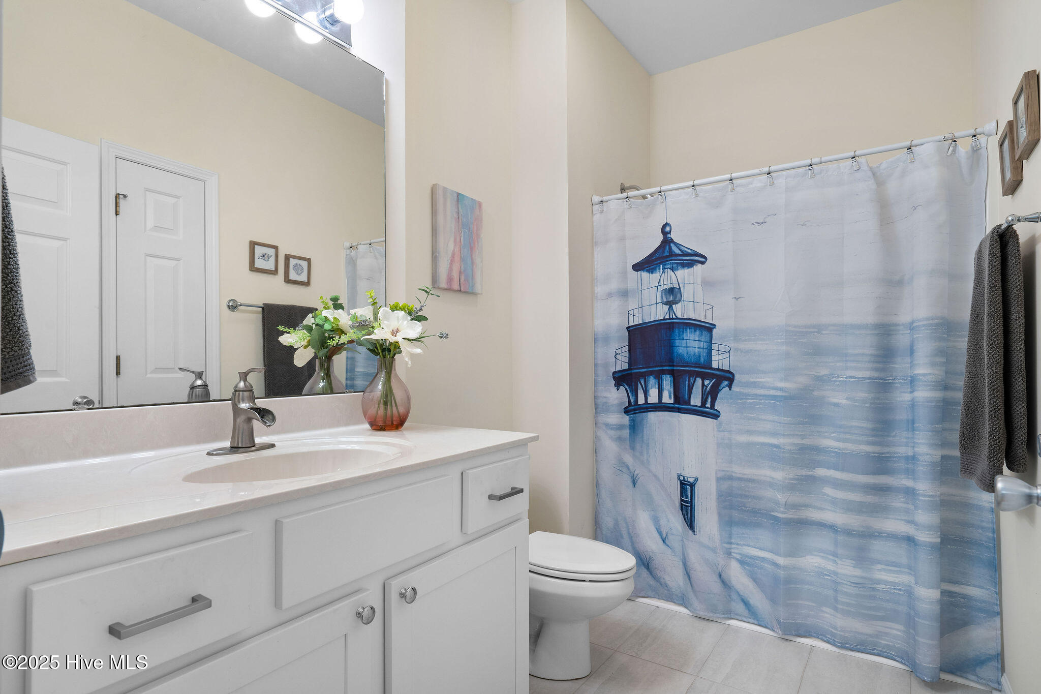 100513601 | Photo 27