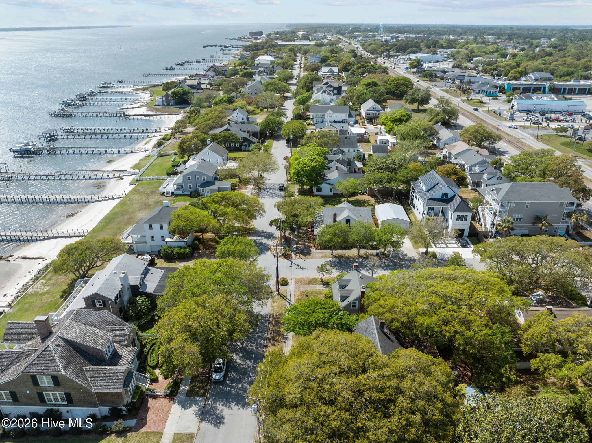 2812 Evans Street, Morehead City, NC, 28557