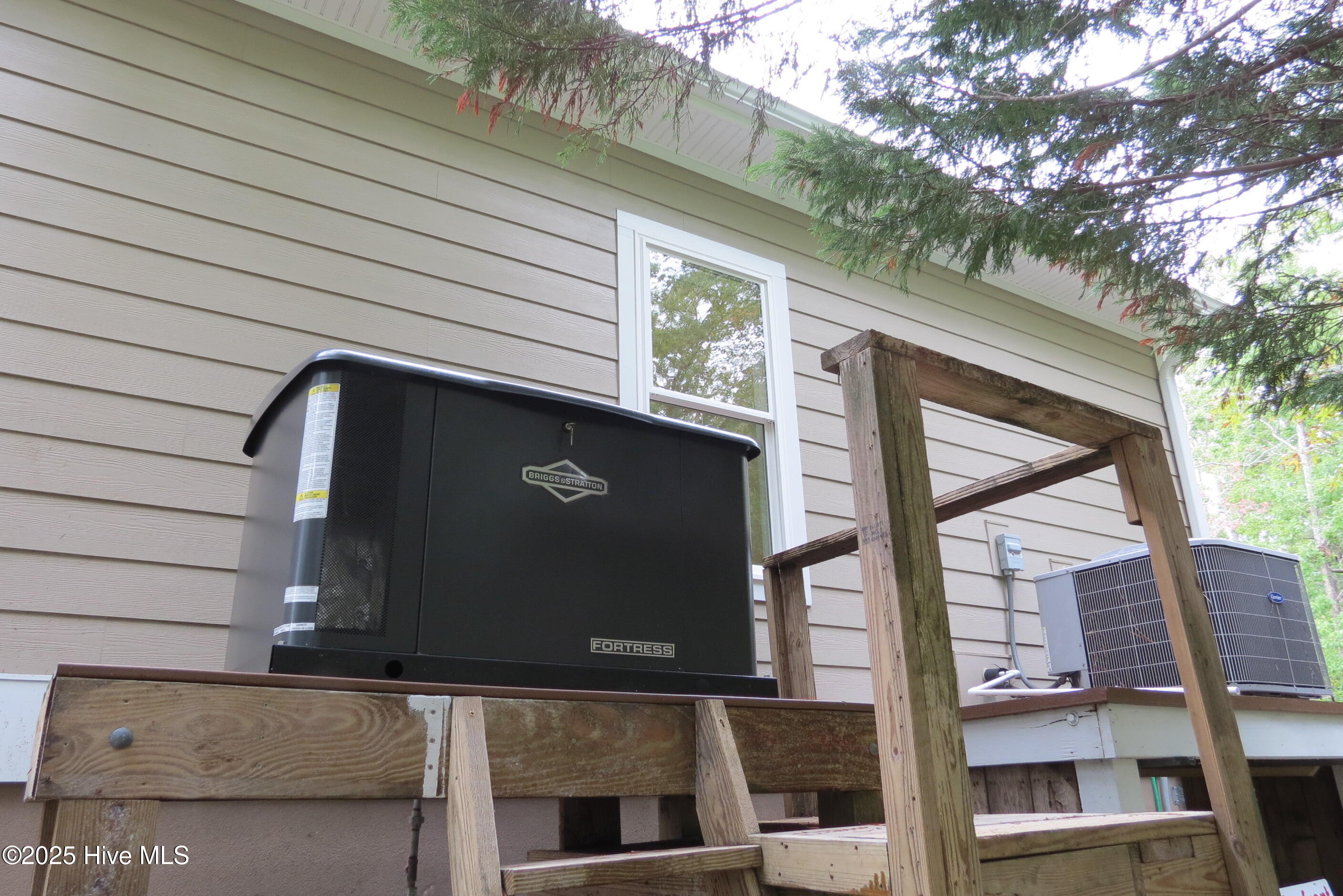 402 Whittaker Point Road,Oriental