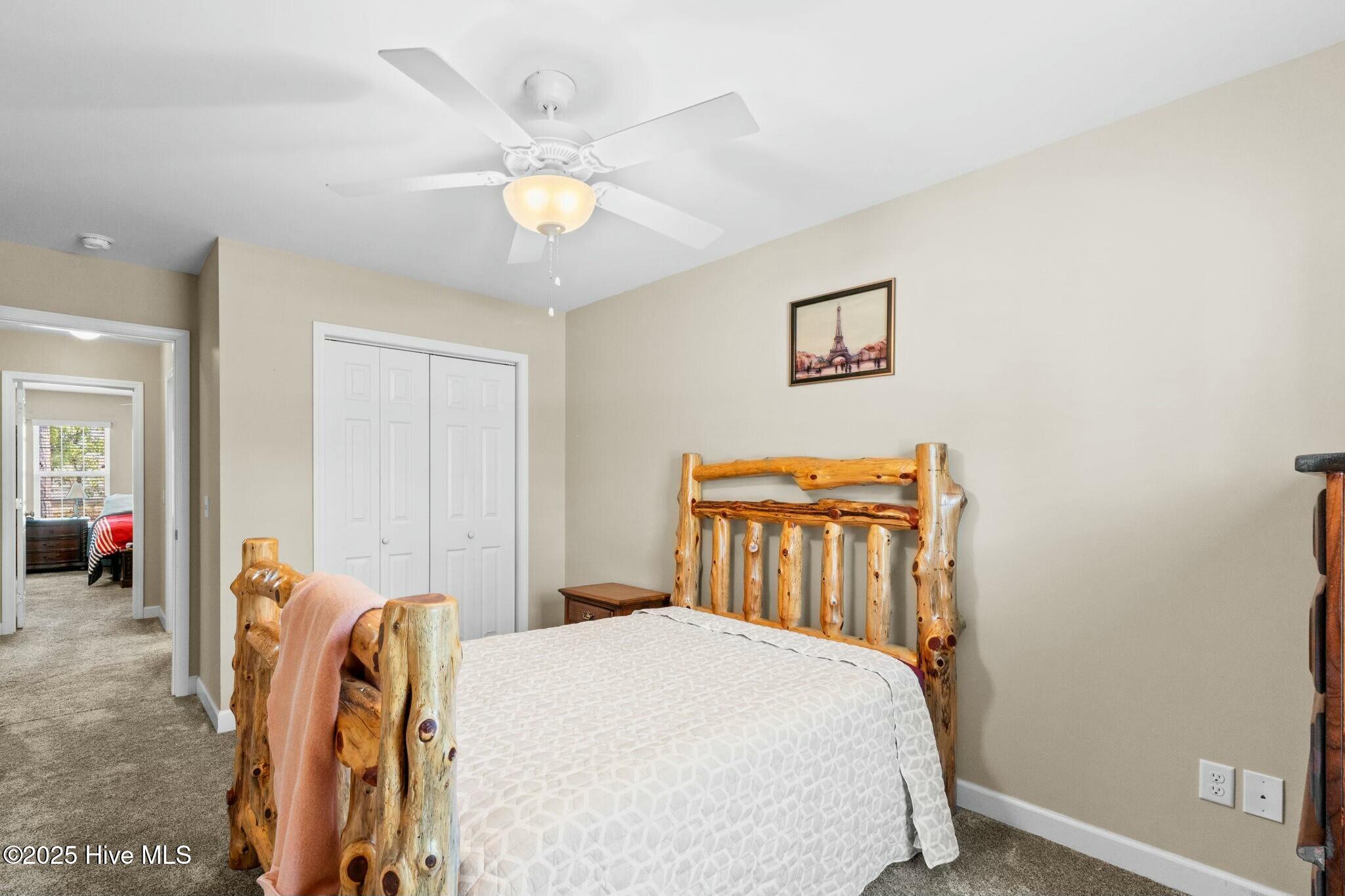 100503089 | Photo 42