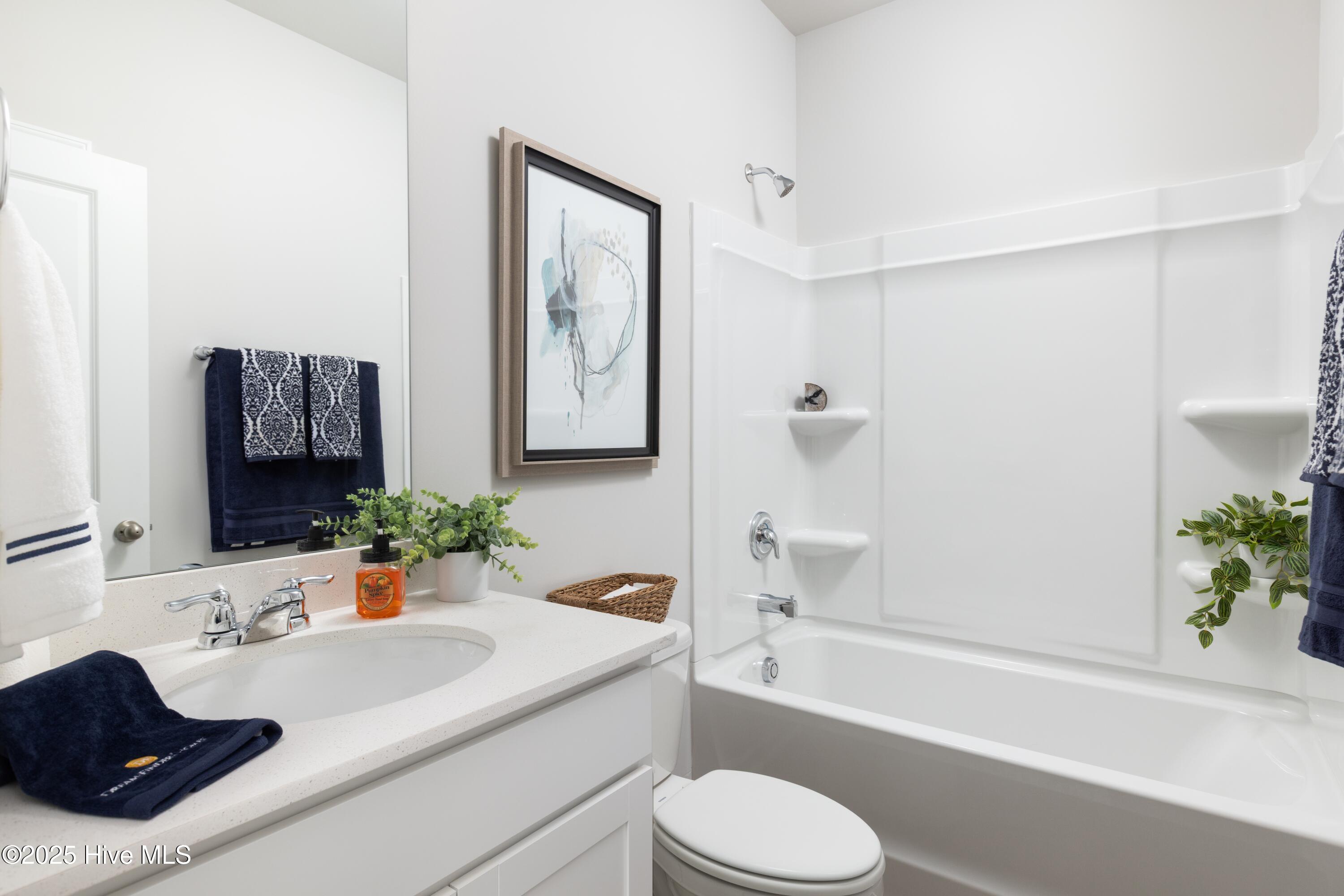 100524209 | Photo 21