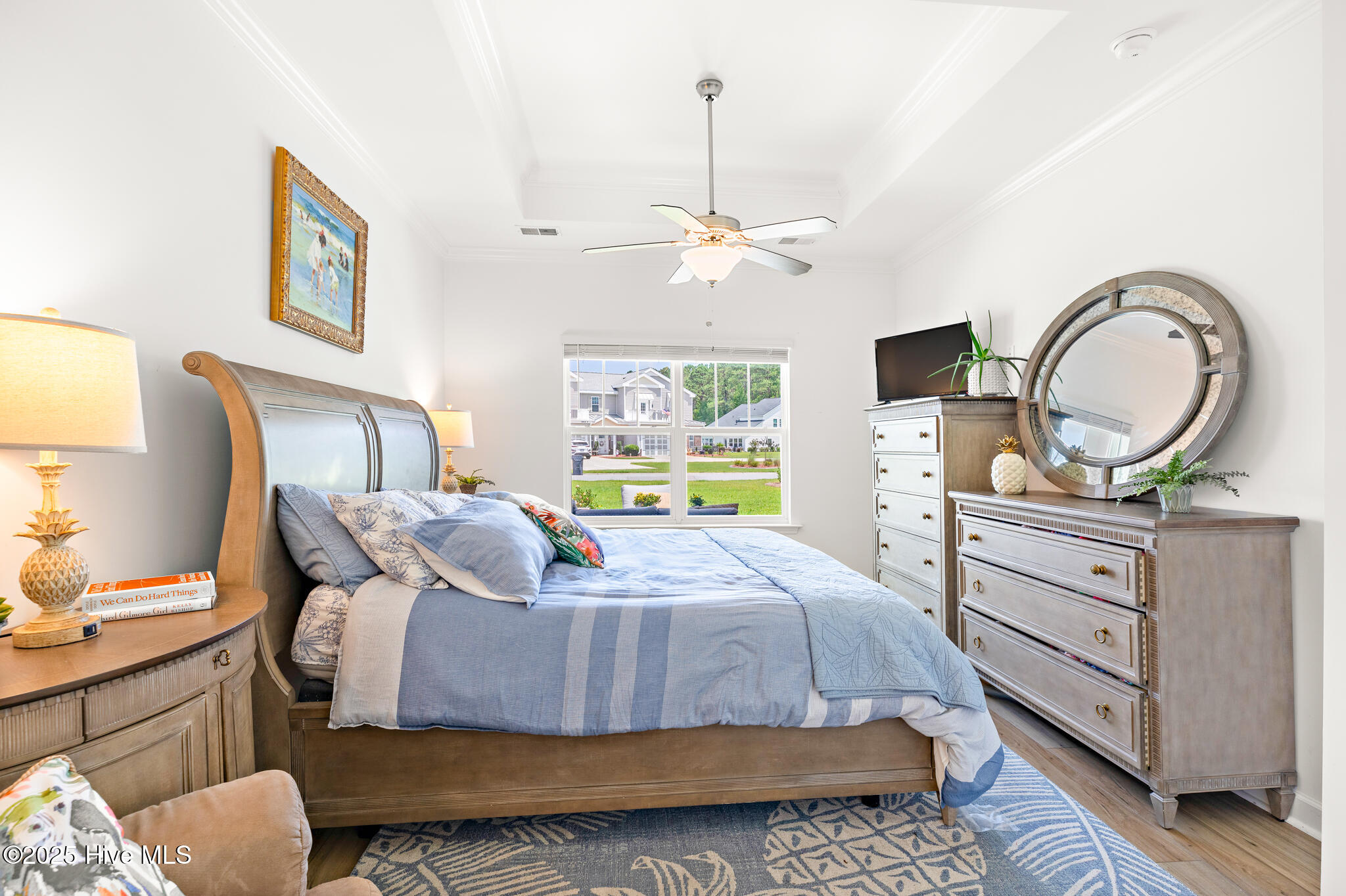 100518032 | Photo 16