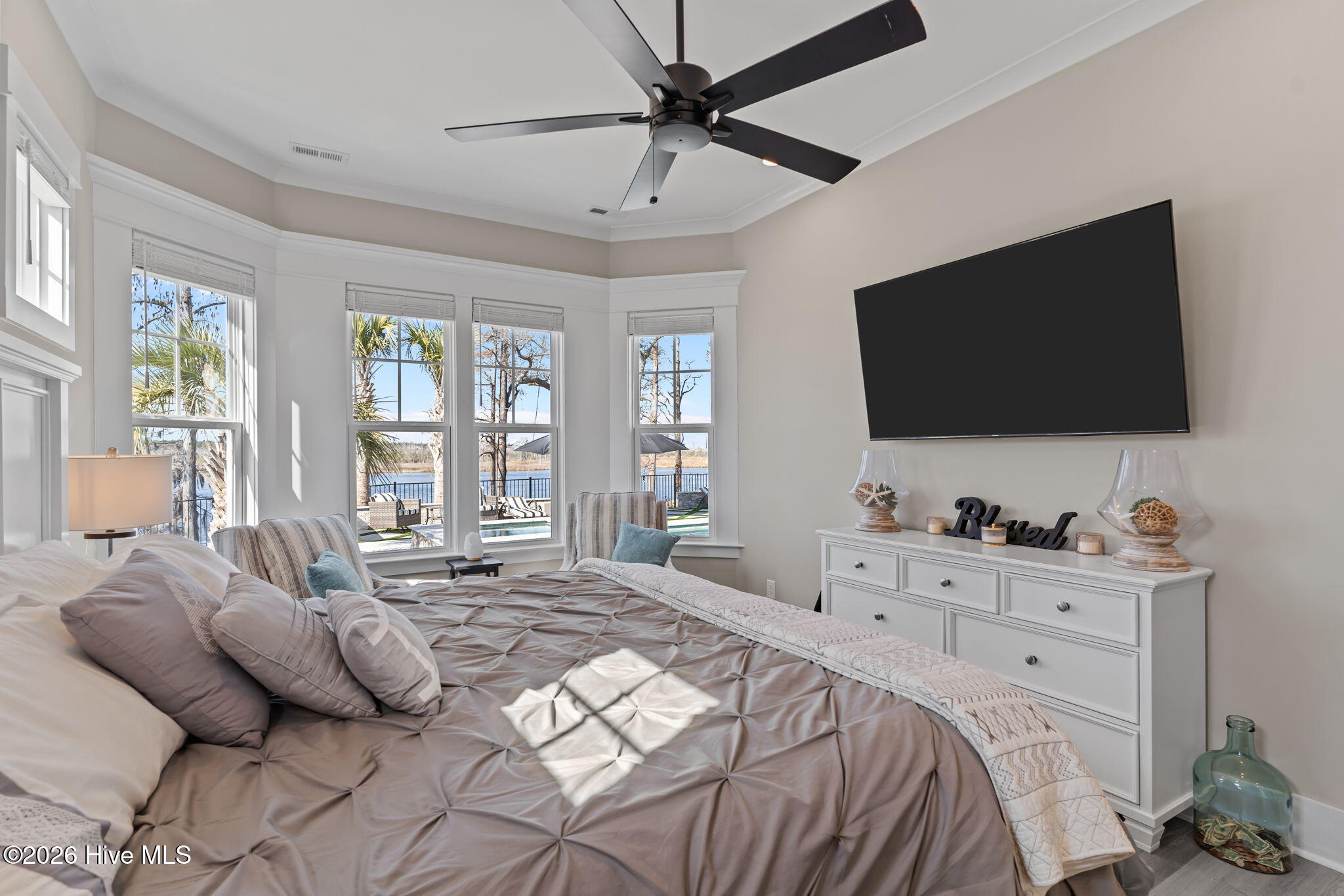 100554448 | Photo 19