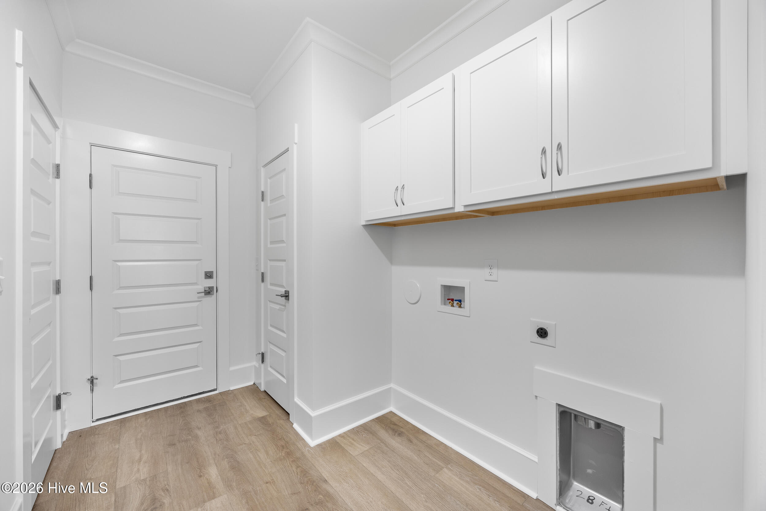 100554696 | Photo 32