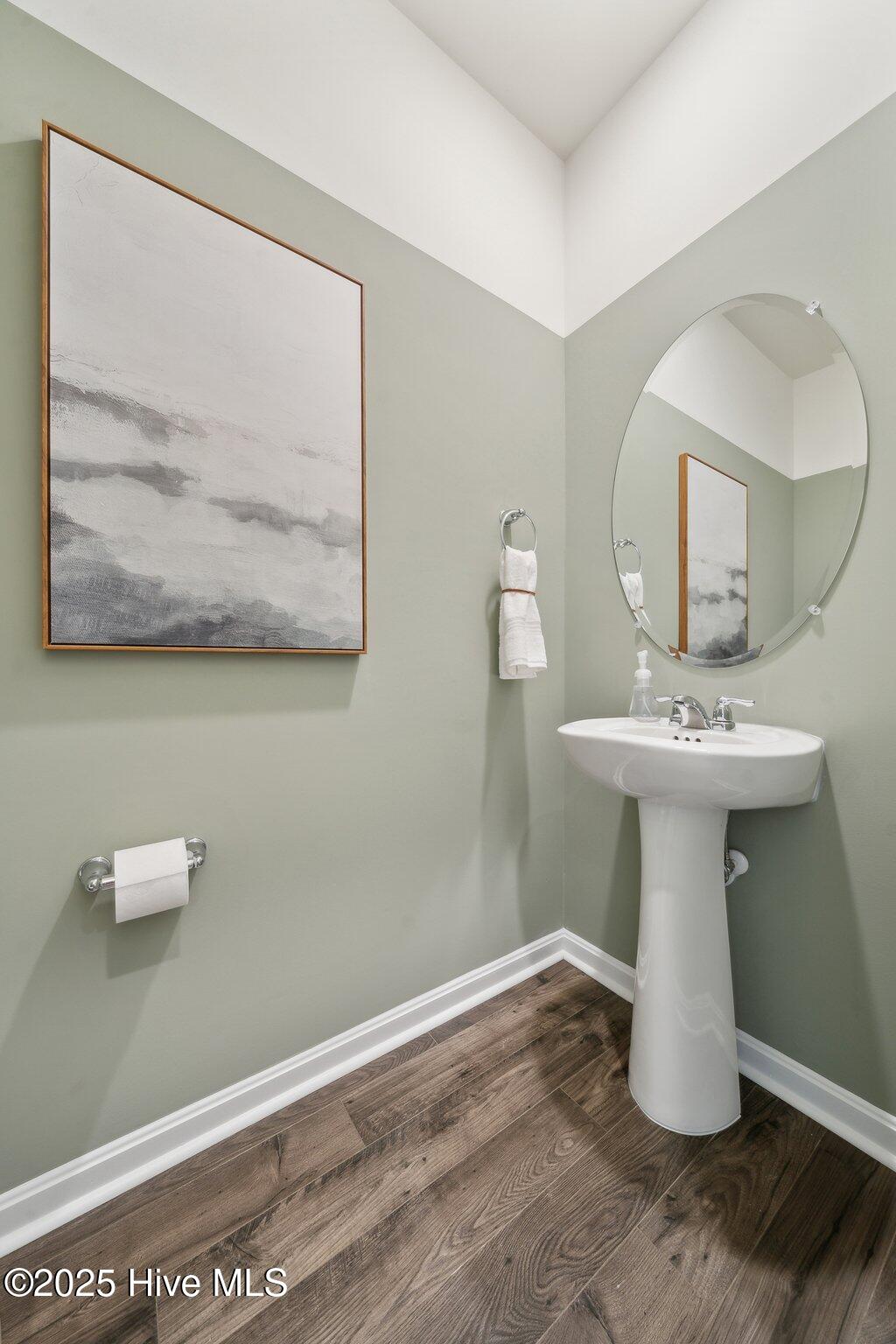 Homes for sale in Elizabeth City, NC | 302 Genoa Dr, Elizabeth City, NC 27909 | MLS# 100527074