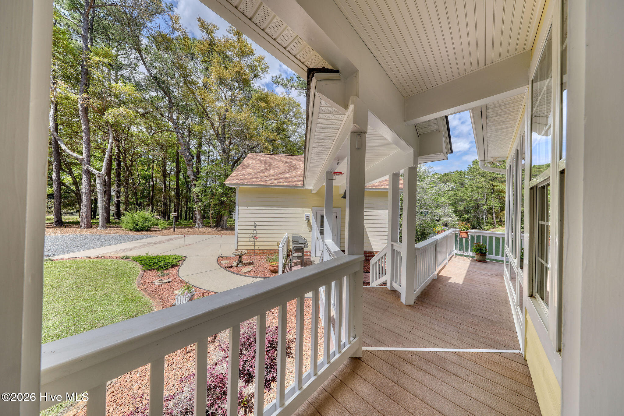 100567375 | Photo 26