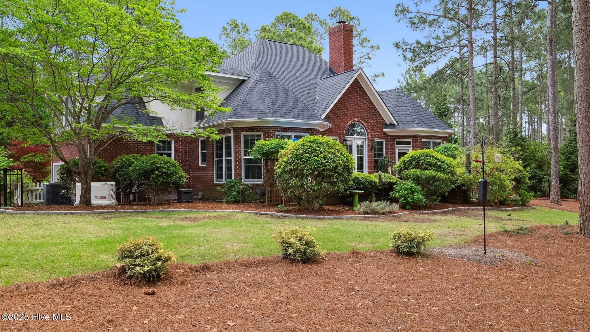 5 Wake Forest Court