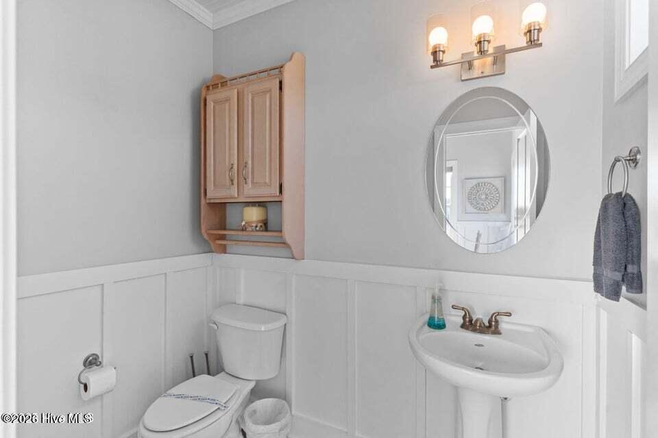 100570468 | Photo 43