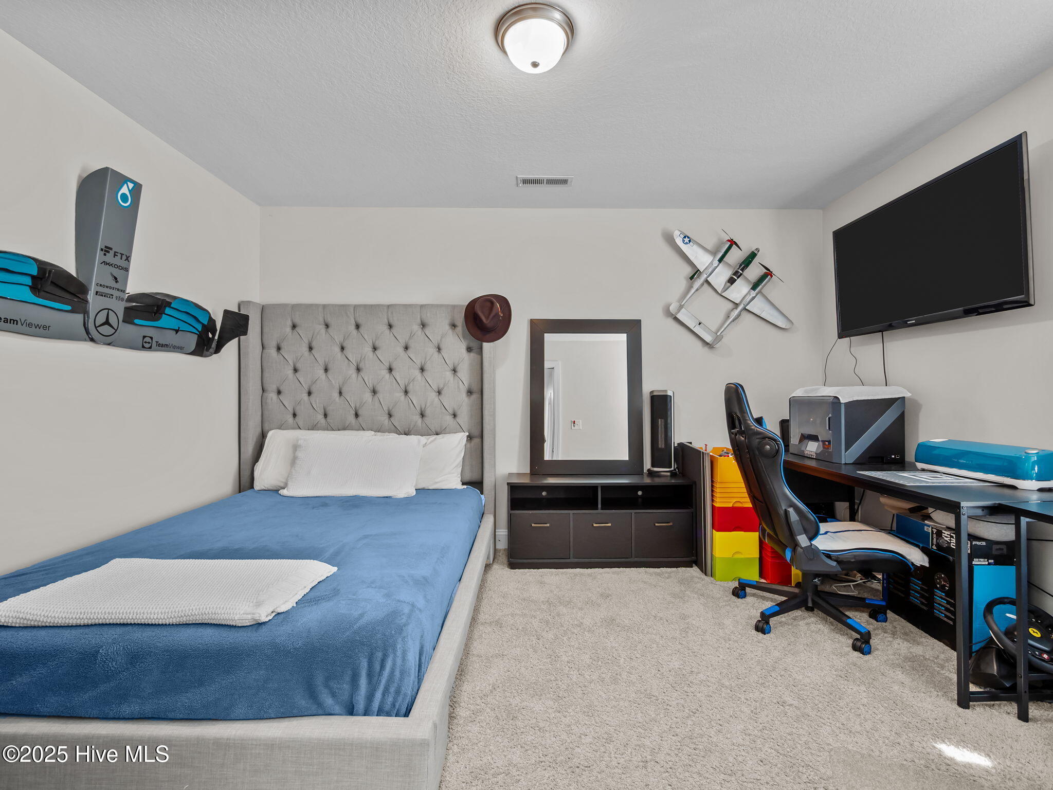 100539073 | Photo 28