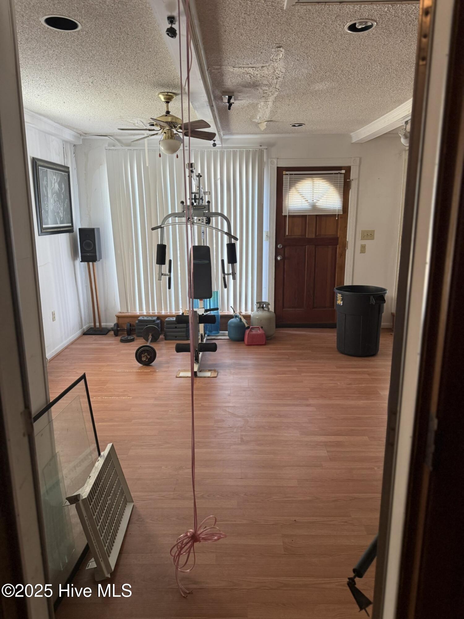 100528151 | Photo 11