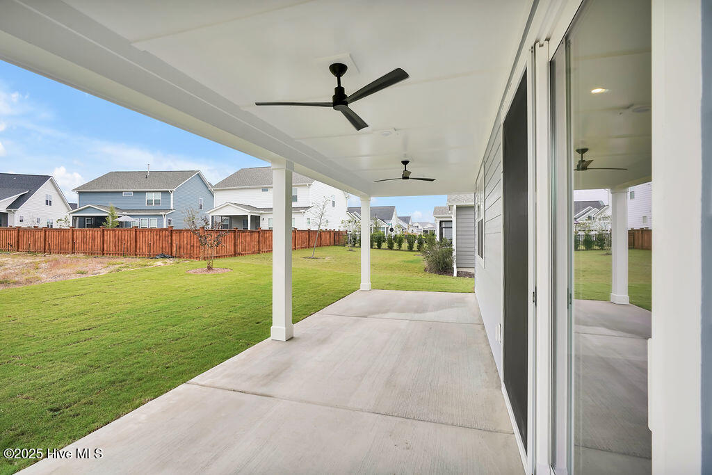 100528868 | Photo 34