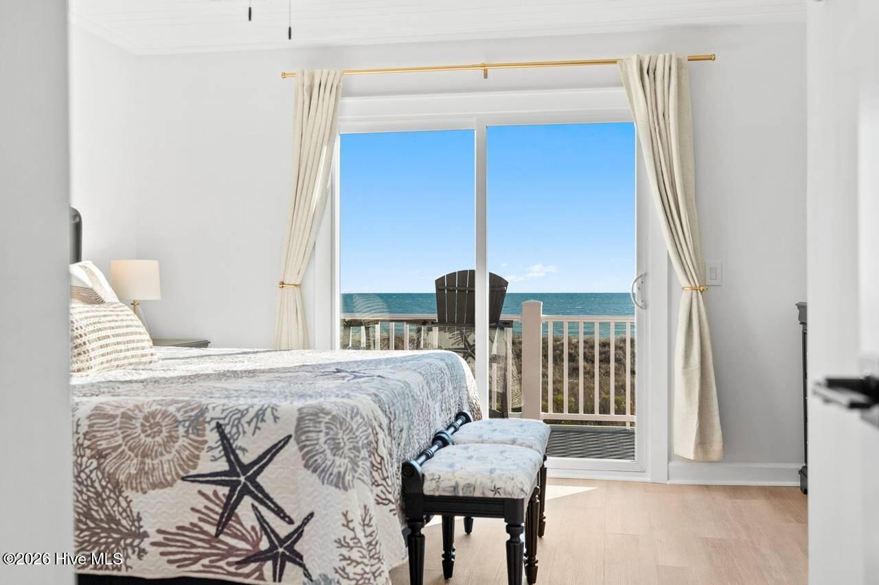 100553322 | Photo 26