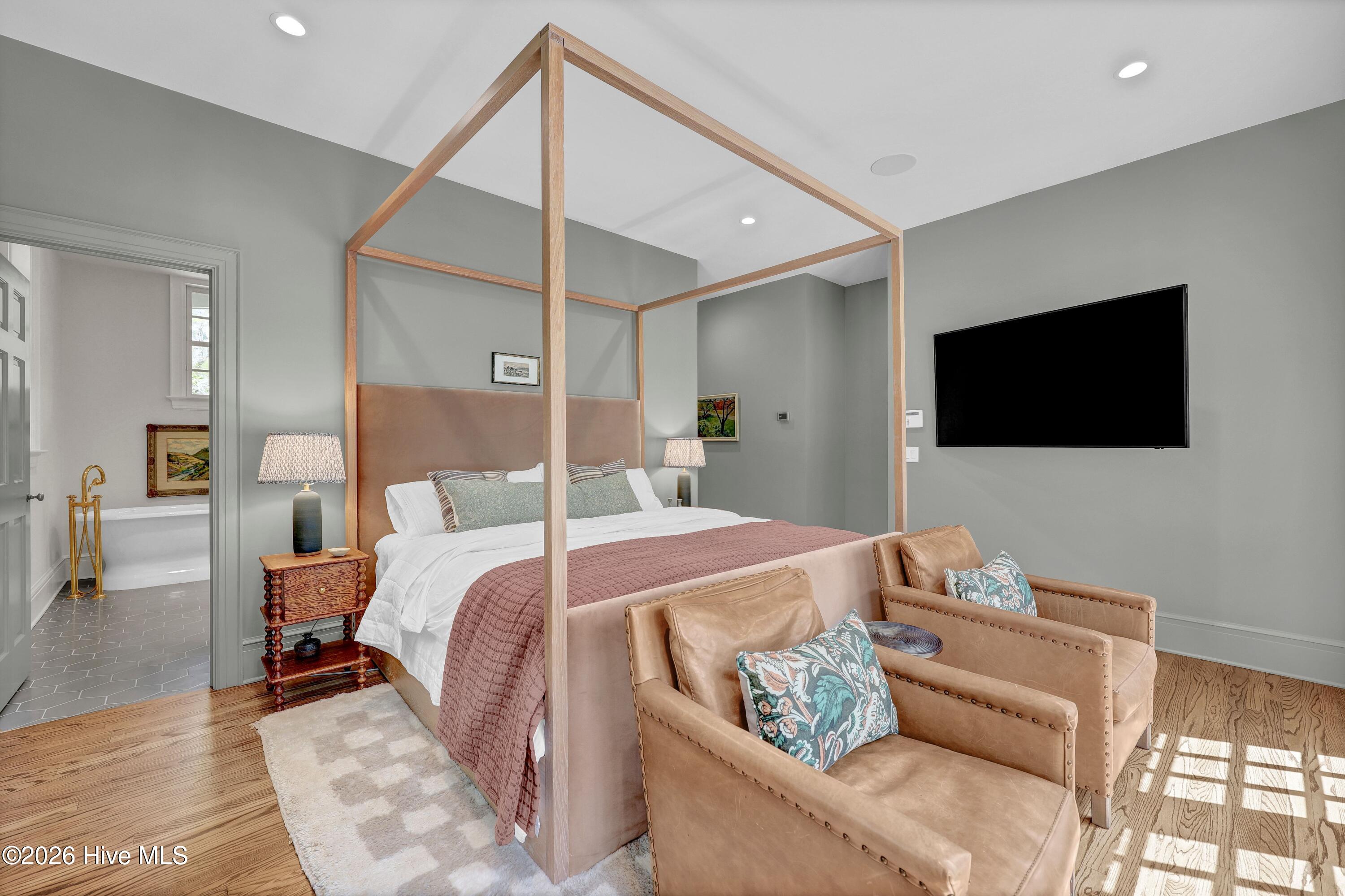 708 Forest Hills Drive, Wilmington, NC, 28403