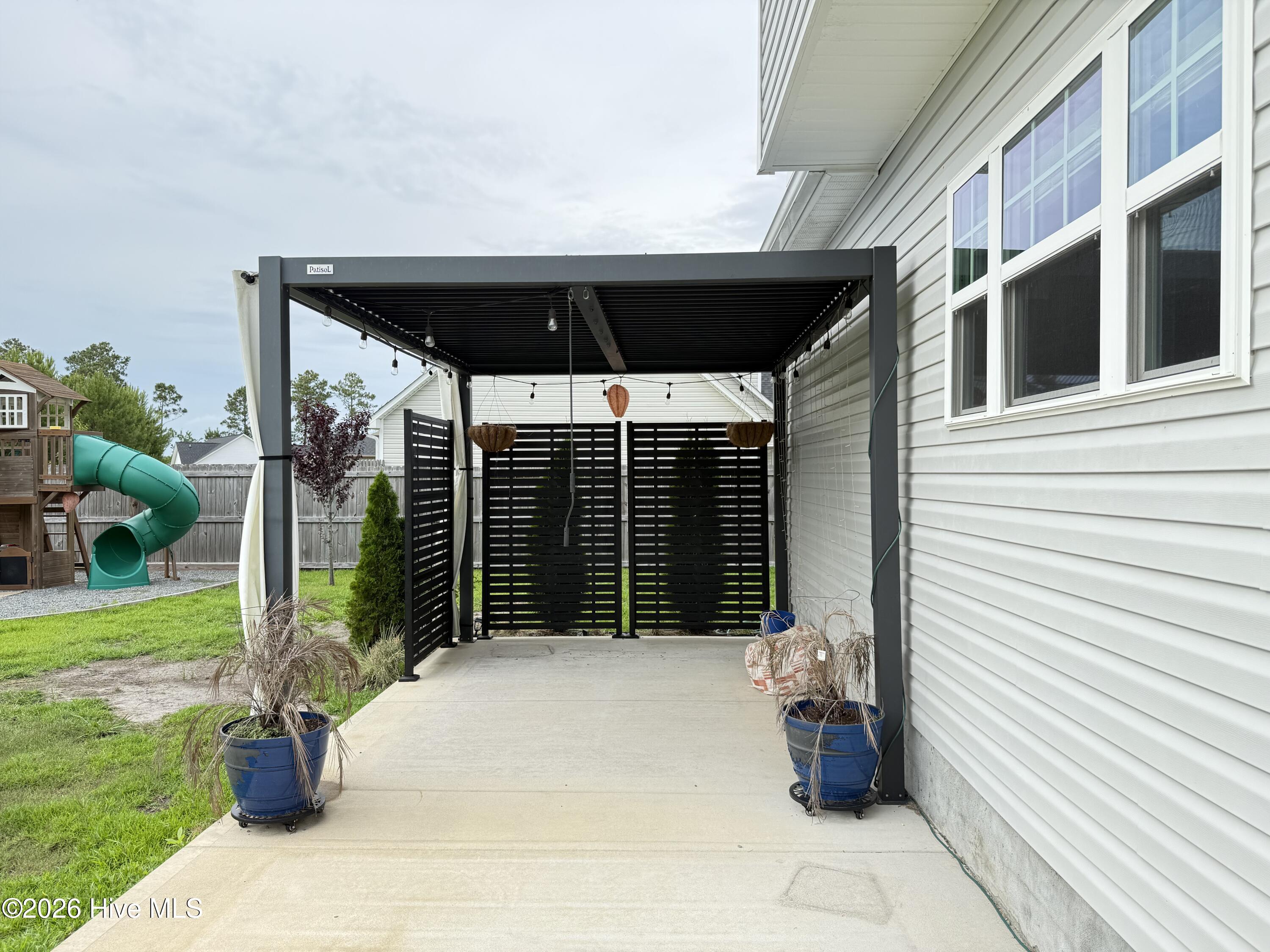 303 Breezeway Drive,Sneads Ferry