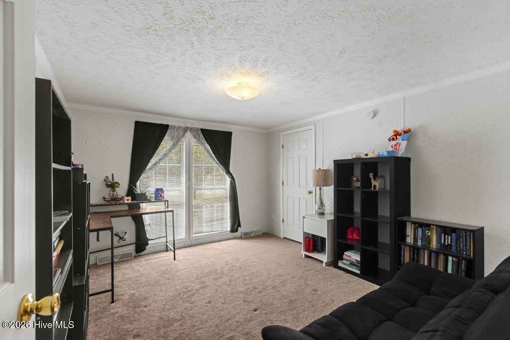 100570291 | Photo 17