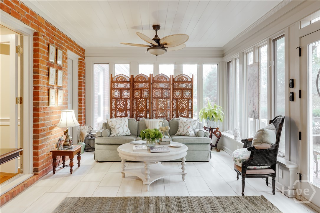 Sunroom off Family Room
