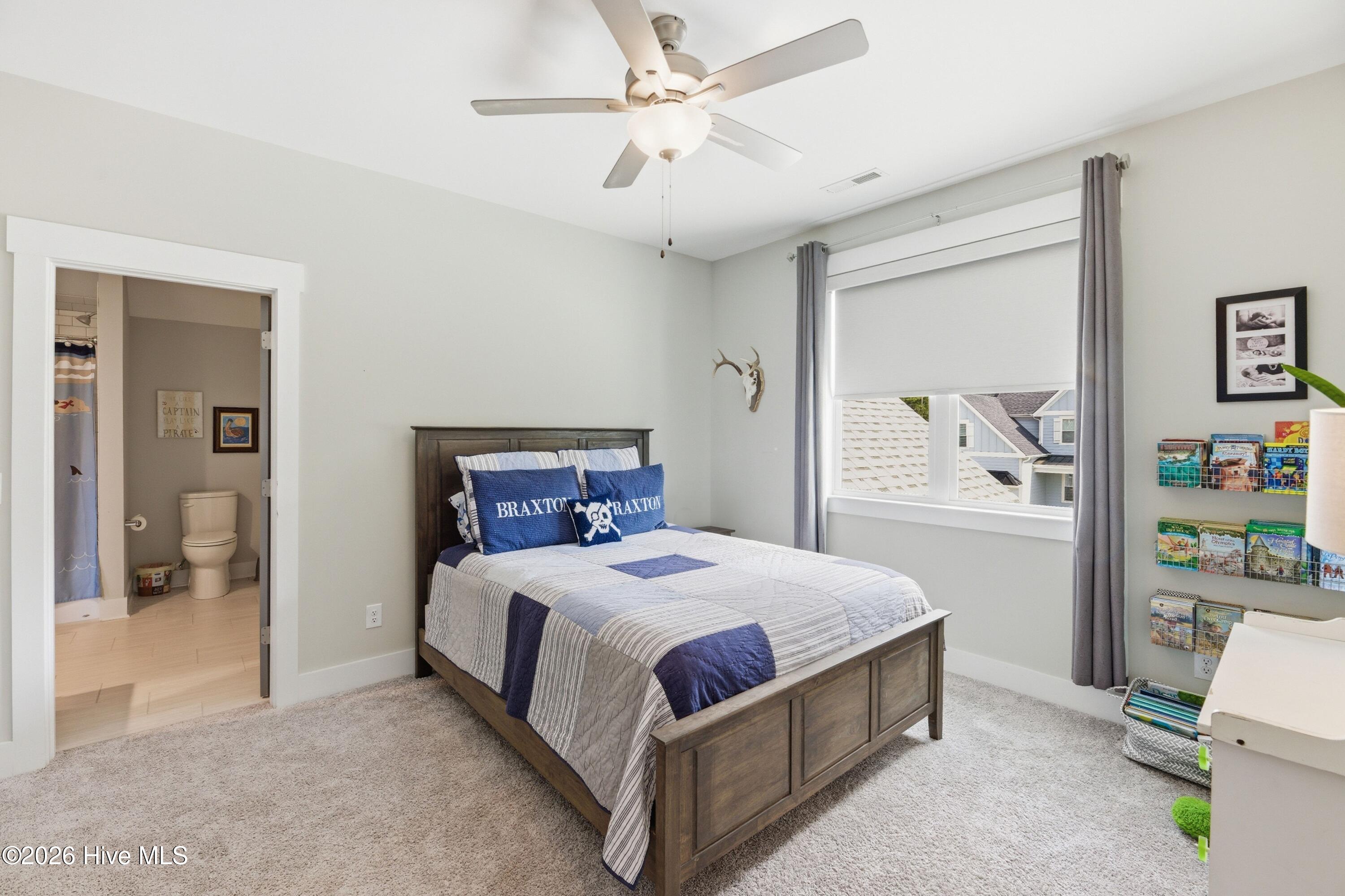 100564448 | Photo 40