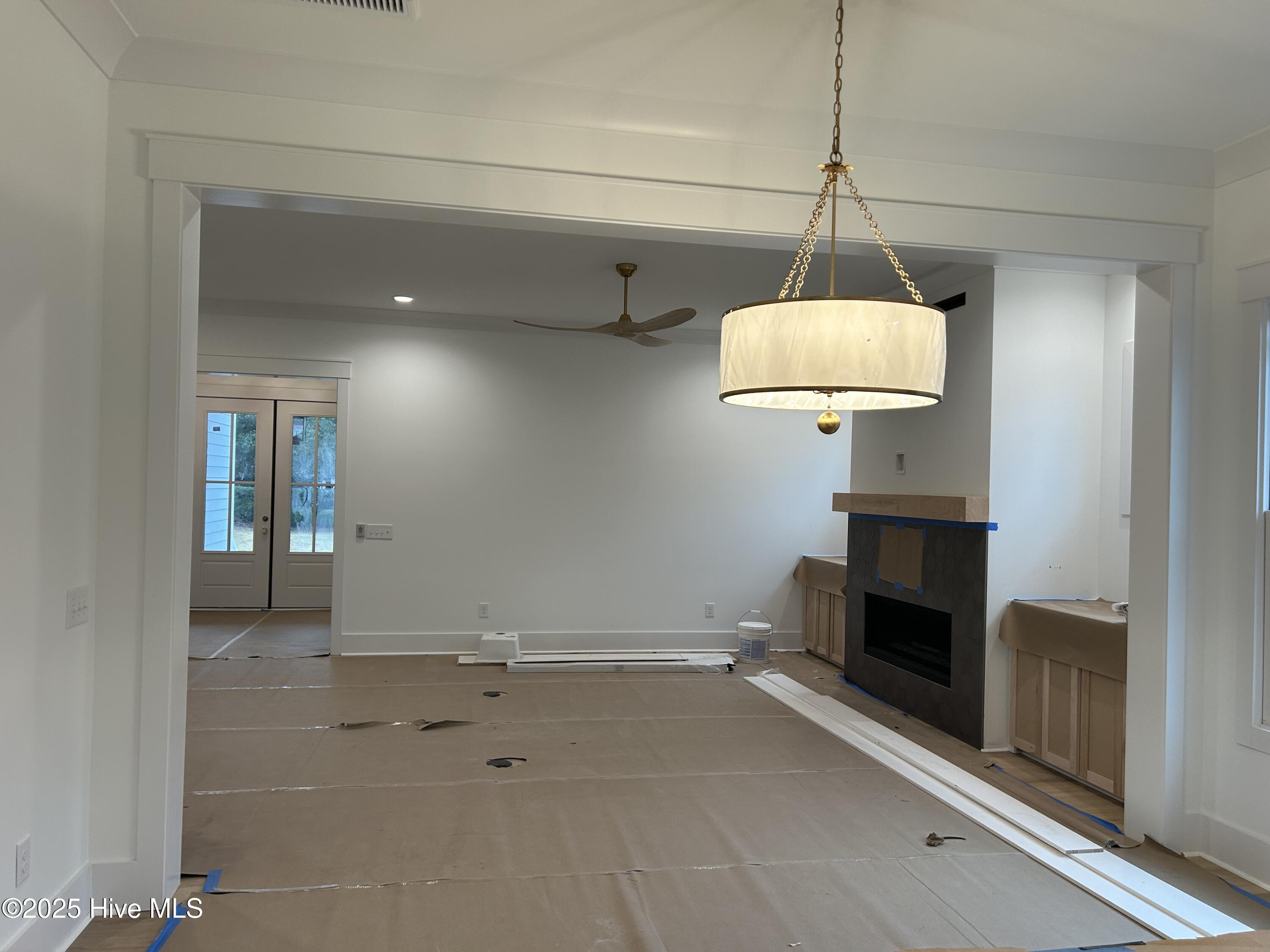 100531087 | Photo 34